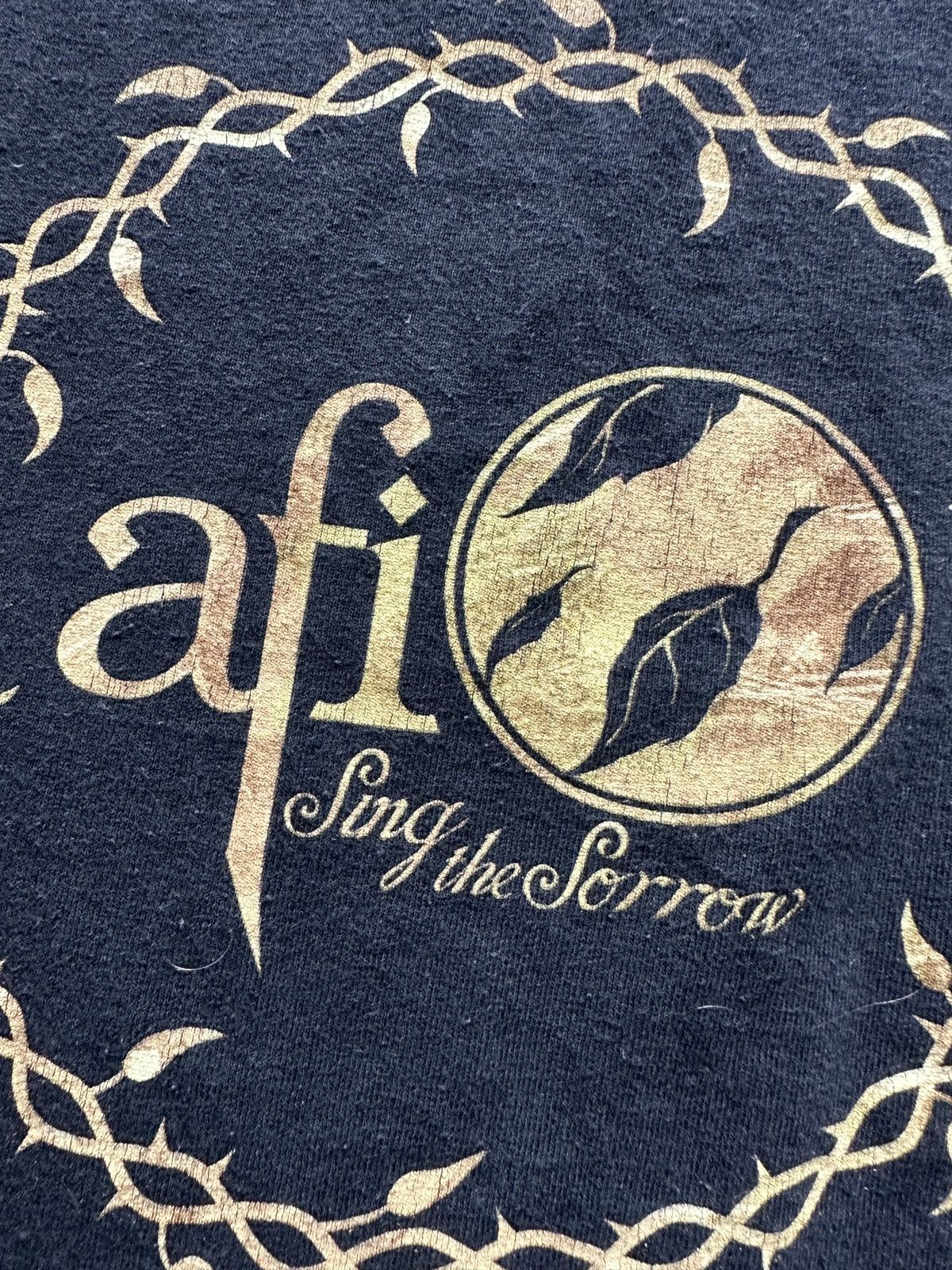 Band Tees Vintage Y2K AFI Sing the Sorrow Album Promo Graphic Tee Size US M / EU 48-50 / 2 - 3 Thumbnail