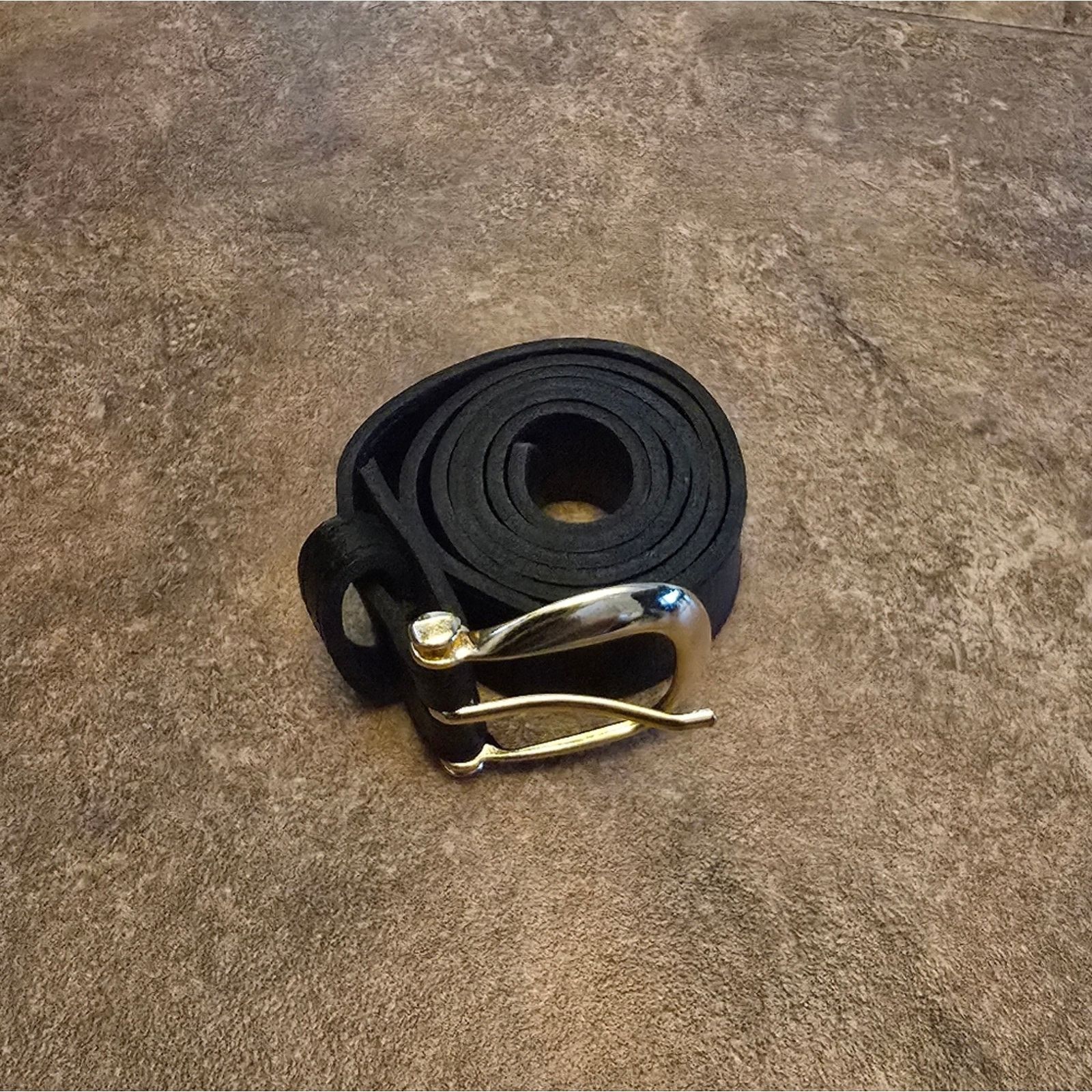 Other Black Rounded Buckle 34 Belt Size ONE SIZE - 2 Thumbnail