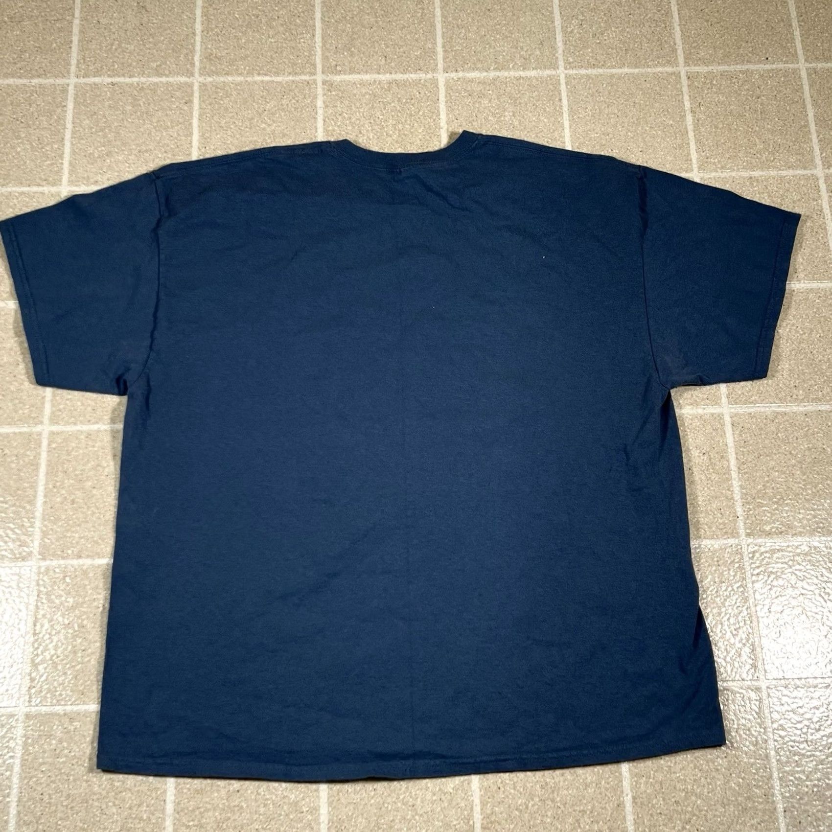 Gildan VTG 2005 THE HONEYMOONERS GOLFING T-SHIRT 2XL FUNNY BLUE Gildan Mens T-Shirt Size US XXL / EU 58 / 5 - 6 Thumbnail