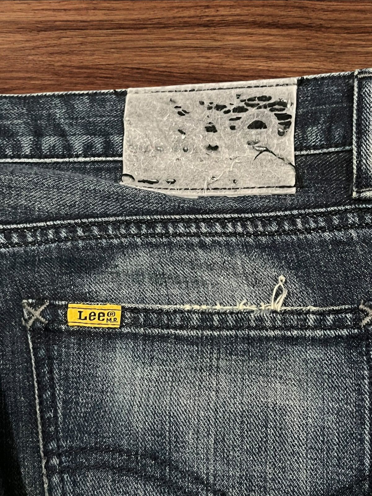 Lee × Vintage ⚡️Flare⚡️Vintage Lee Rider Dark Blue Washed Distressed Jeans Size US 36 / EU 52 - 9 Thumbnail