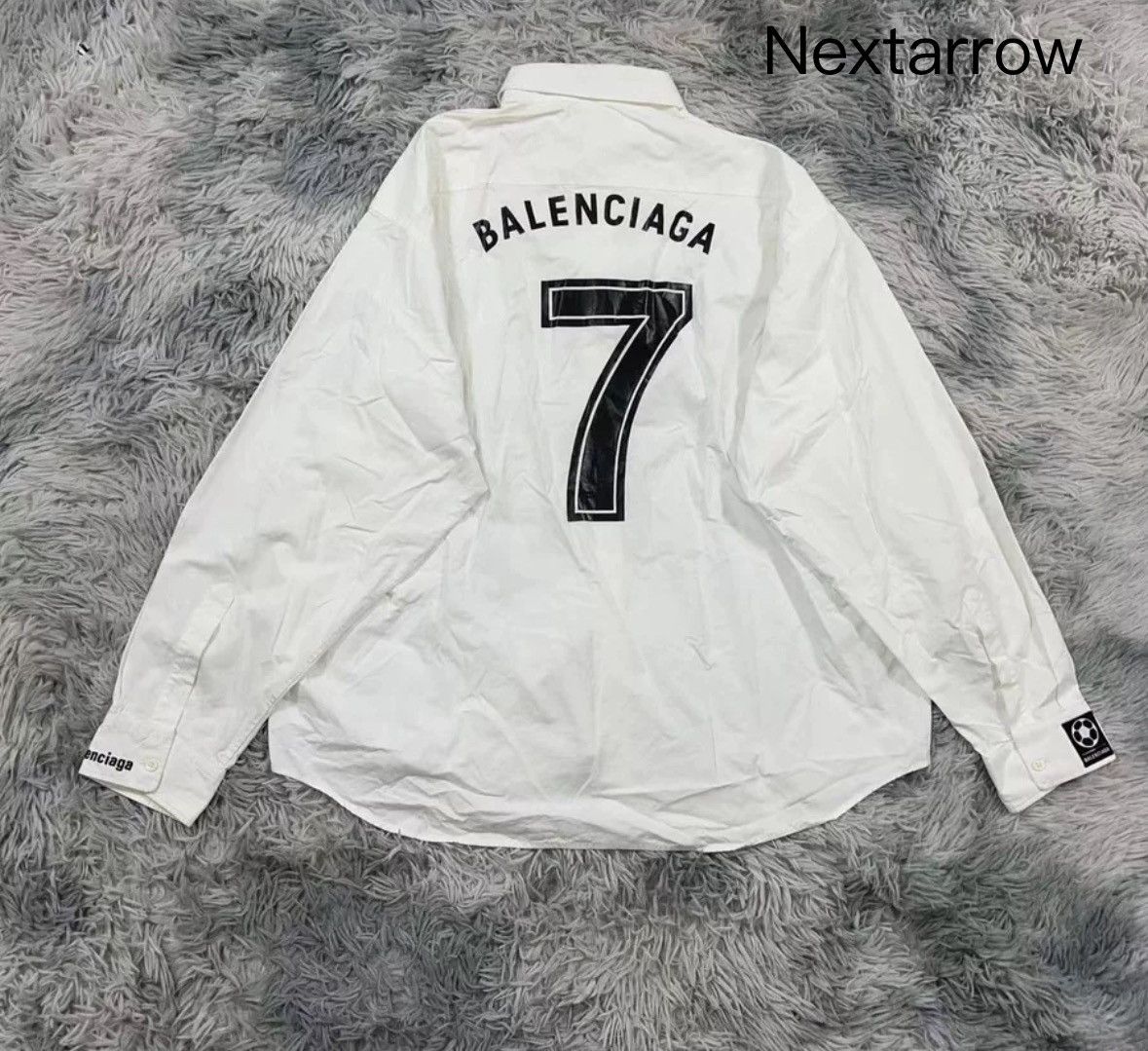 Balenciaga balenciaga Football shirt 2410-Nextarrow Size US L / EU 52-54 / 3 - 2 Thumbnail