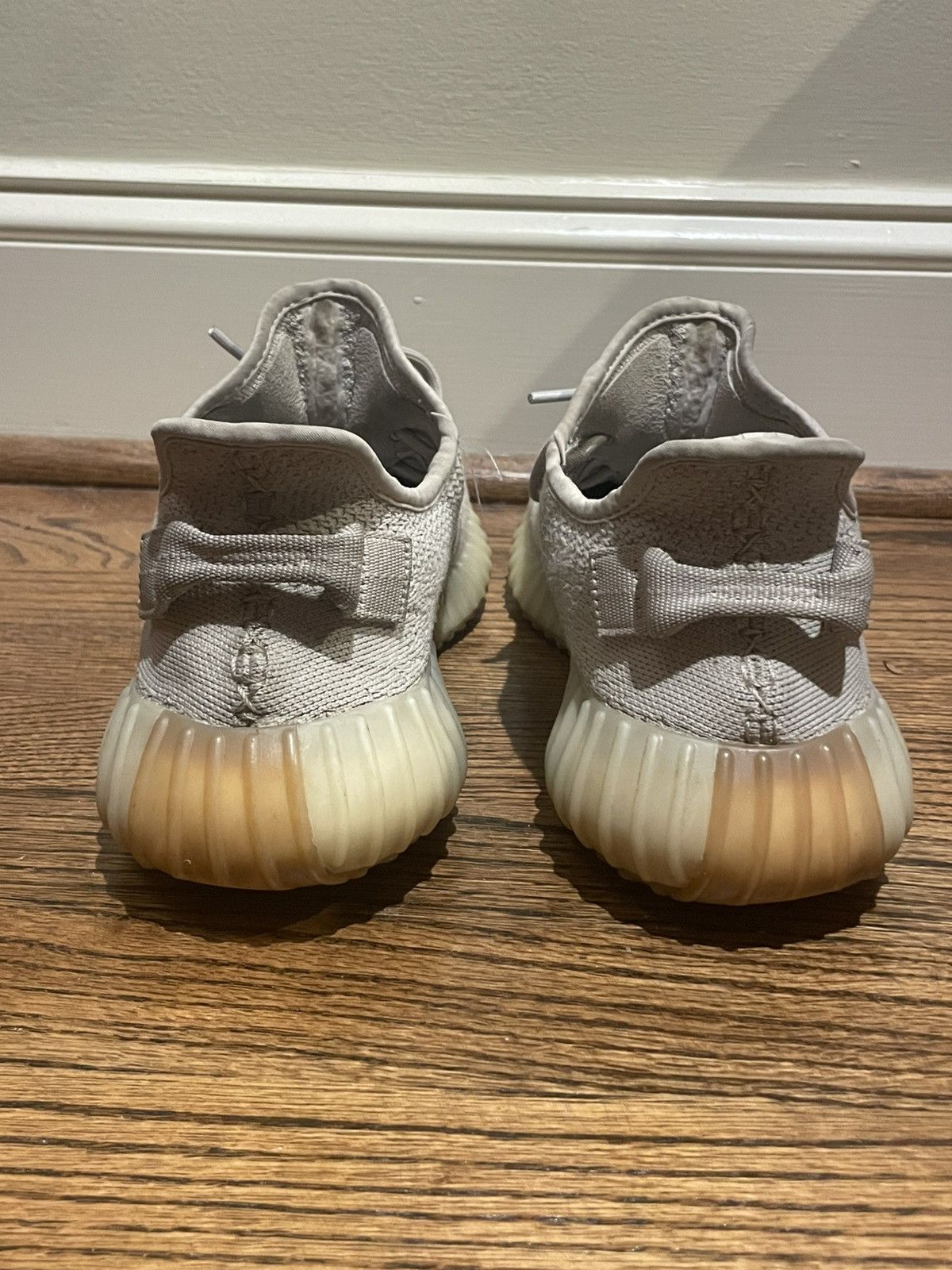 Yeezy Yeezy boost 350 v2 sesame size 10 Size US 10 / EU 43 - 4 Thumbnail
