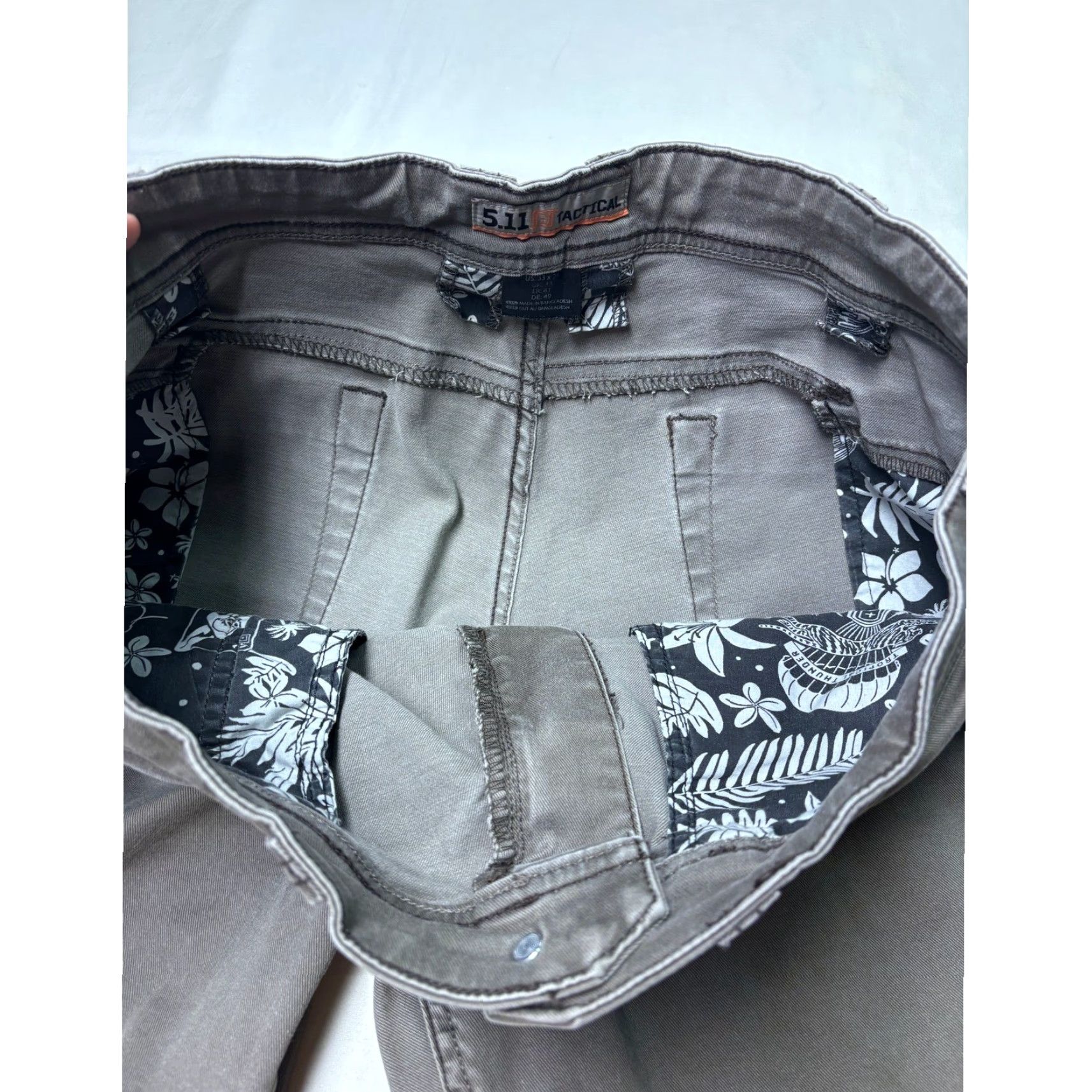Vintage 5.11 Tactical Defender-Flex Slim Pants Mens 33x28 Charcoal Gray 74464 Size US 33 - 4 Thumbnail