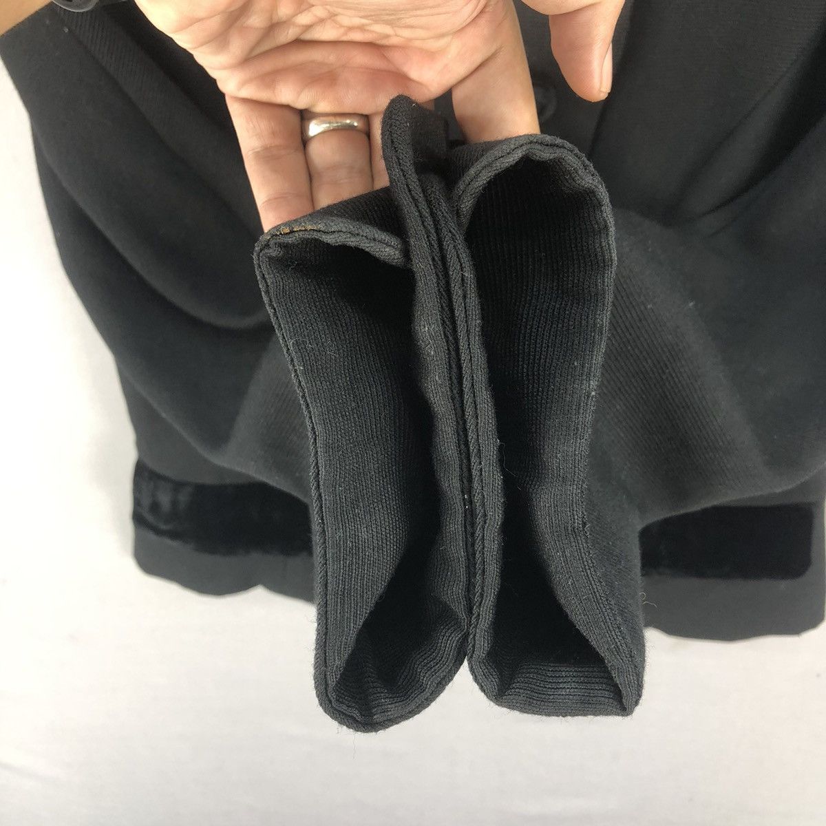 Dior Vintage Christian Dior Velvet Cropped Jacket Size S / US 4 / IT 40 - 12 Thumbnail