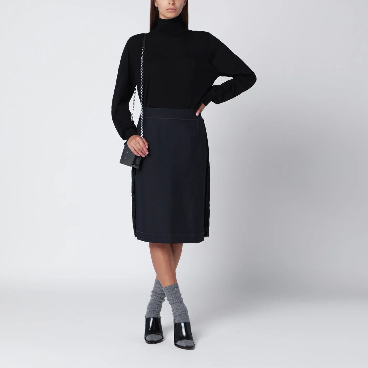 Maison Margiela o1d2blof0426 Satin Side Skirt in Navy Size 27" / US 4 / IT 40 - 2 Thumbnail