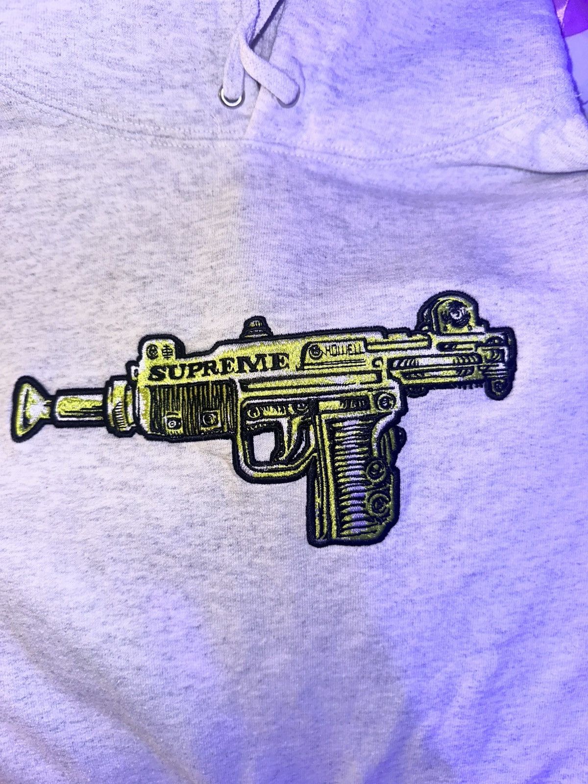 Supreme Supreme Toy Gun Hoodie Size US M / EU 48-50 / 2 - 2 Thumbnail