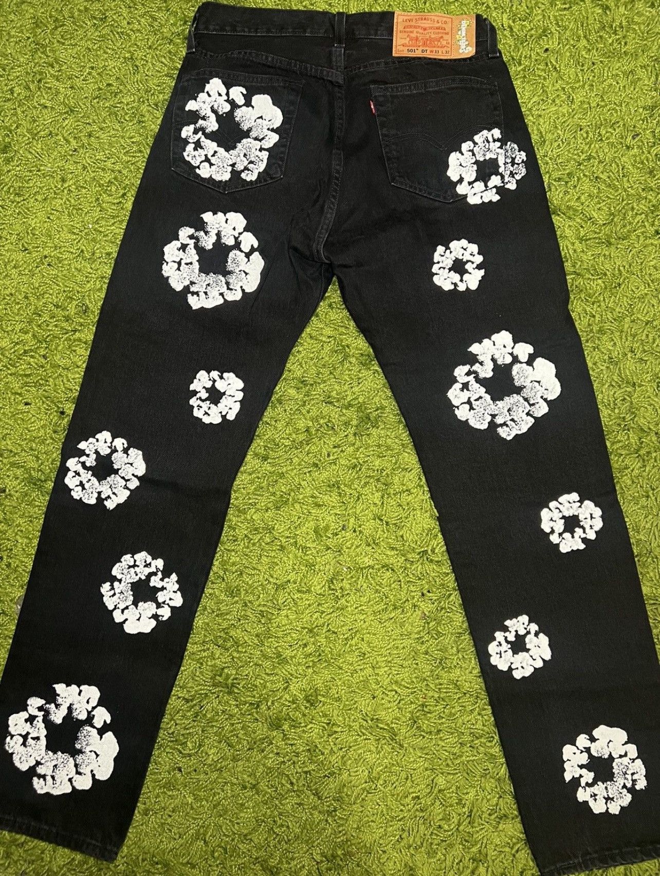 DENIM TEARS × Levi's Denim Tears x Levi’s Cotton Wreath Jeans Size US 33 - 3 Thumbnail