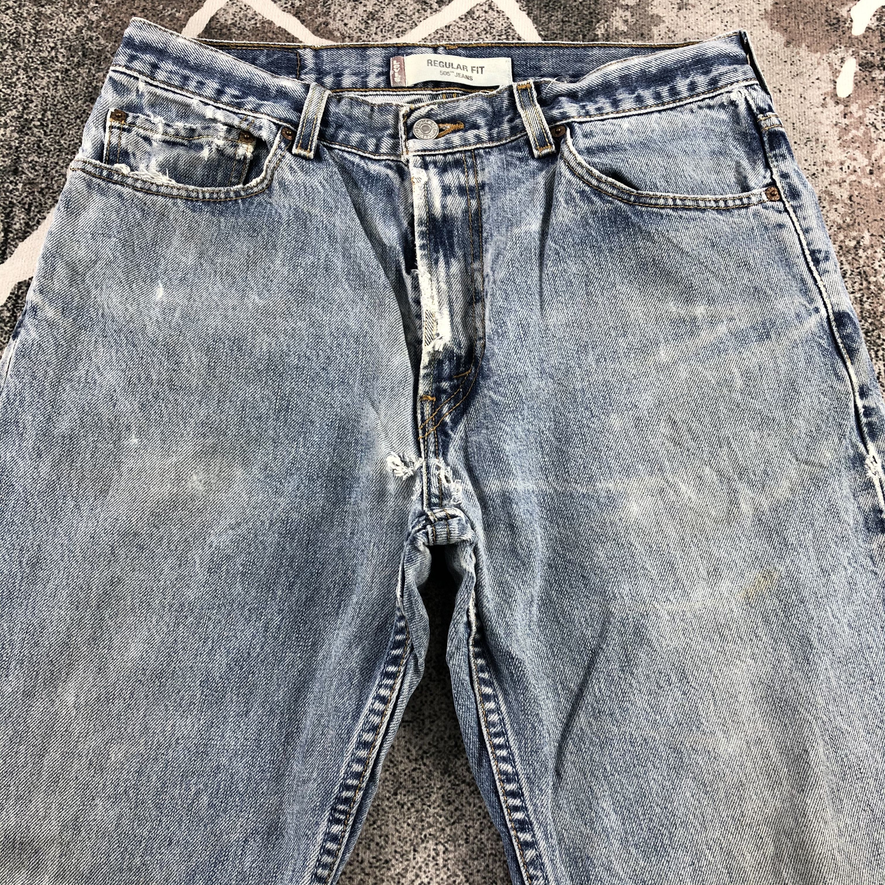 Levi's Vintage Levi's 505 Jeans Distress Regular Fit Denim KJ967 Size US 34 / EU 50 - 3 Thumbnail