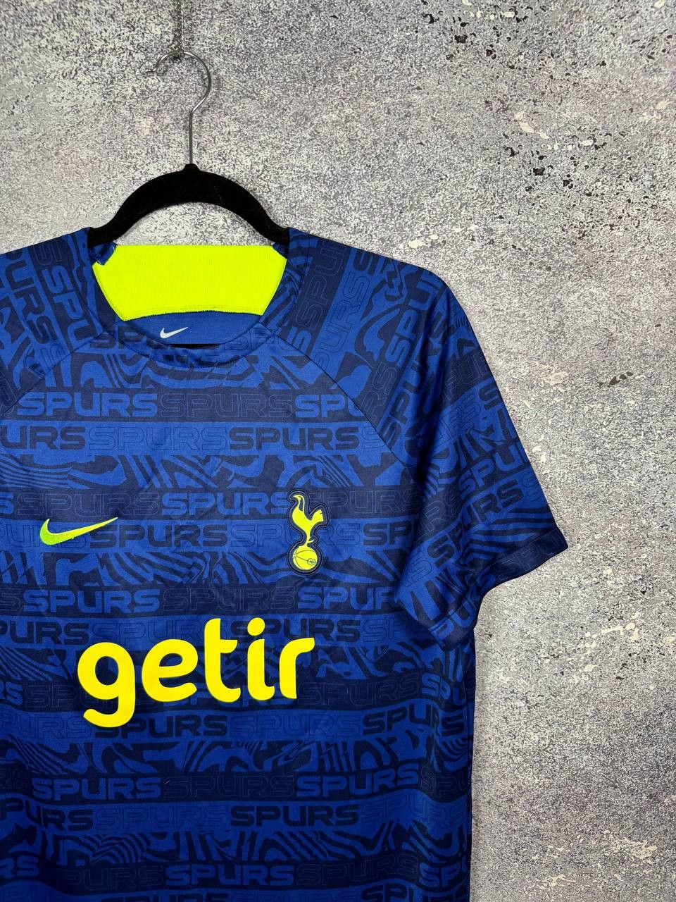 Nike Tottenham Hotspur 2022 Nike Training Pre Match Jersey Large Size US L / EU 52-54 / 3 - 2 Thumbnail