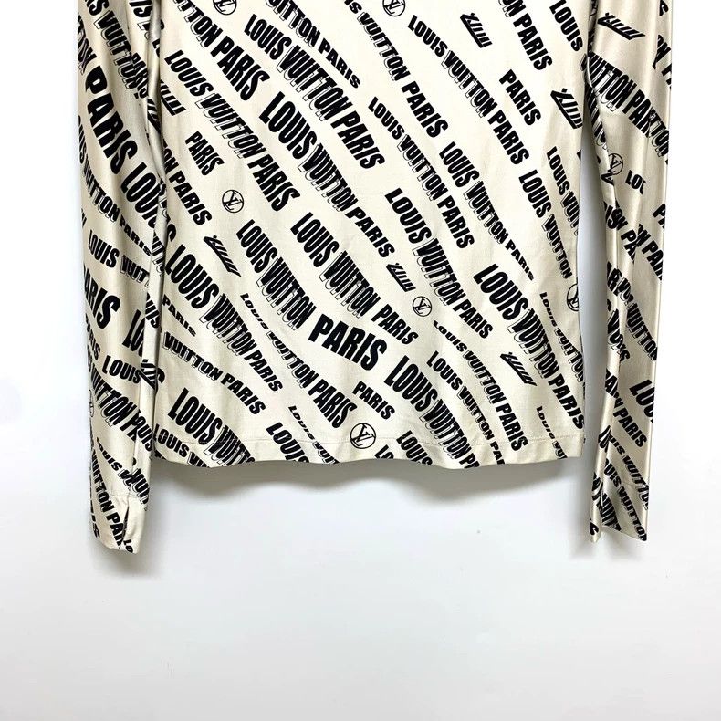 Louis Vuitton LOUIS VUITTON Full monogrammed long-sleeve undershirt Size US S / EU 44-46 / 1 - 3 Thumbnail