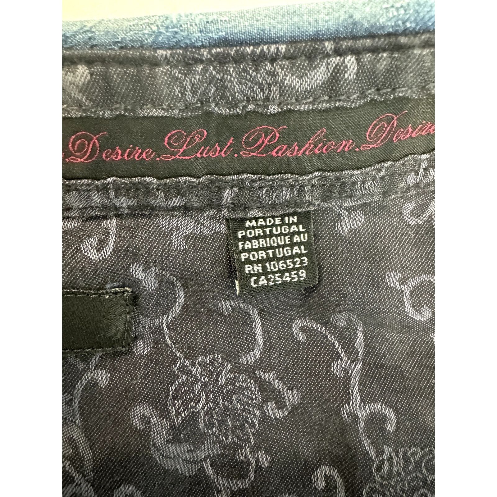 Ted Baker Ted Baker Blue Button Down Shirt Contrast Chambray - Men 16 Size US L / EU 52-54 / 3 - 7 Thumbnail