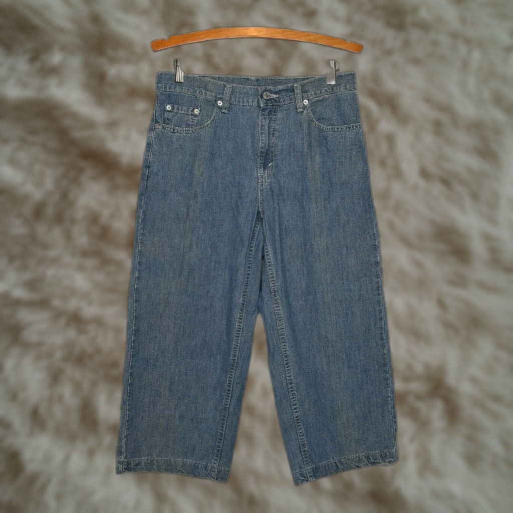 Levi's VINTAGE Levis 577 Capri Wide Leg Jeans Size 10 Actual 31x22.5 Size 24" / US 00 / IT 34 - 1 Thumbnail