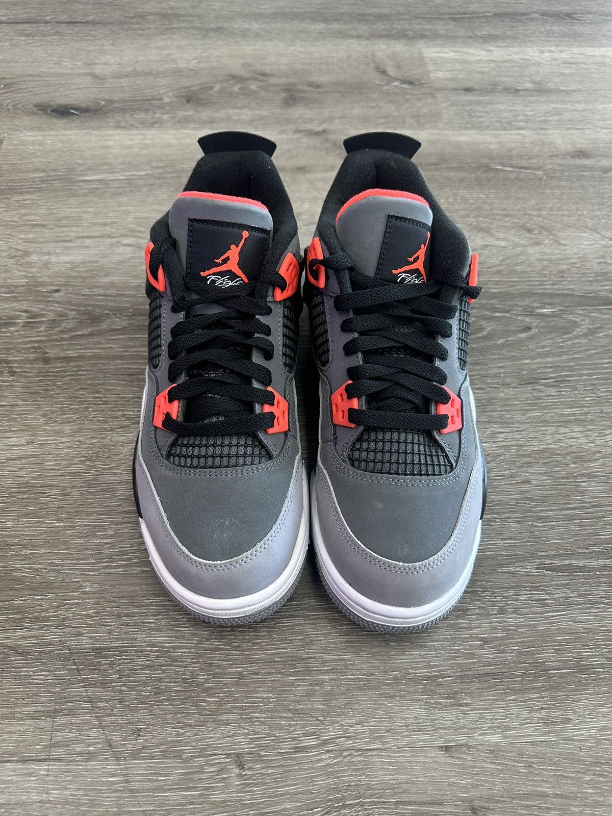 Jordan Brand Air Jordan 4 Retro "Infrared" (GS) **PRE-OWNED** Size US 7 / EU 40 - 3 Thumbnail