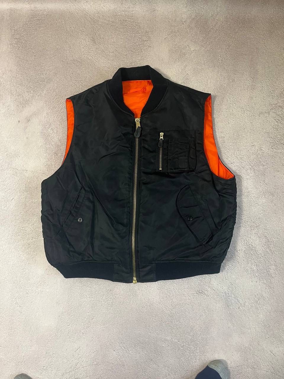 Japanese Brand Alpha Industries Crash thrashed y2k distressed Ma1 vest Size US L / EU 52-54 / 3 - 4 Thumbnail