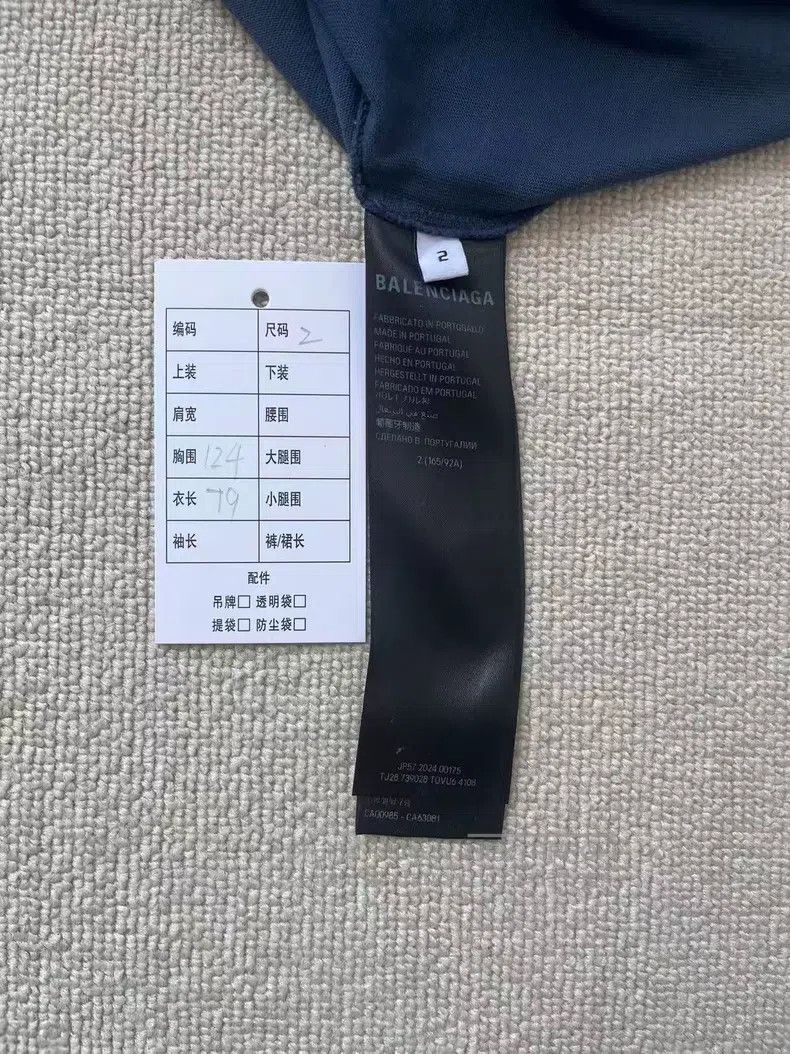 Balenciaga Balenciaga Alphabet Print Round Neck Short Sleeve T-Shirt Size US M / EU 48-50 / 2 - 3 Thumbnail