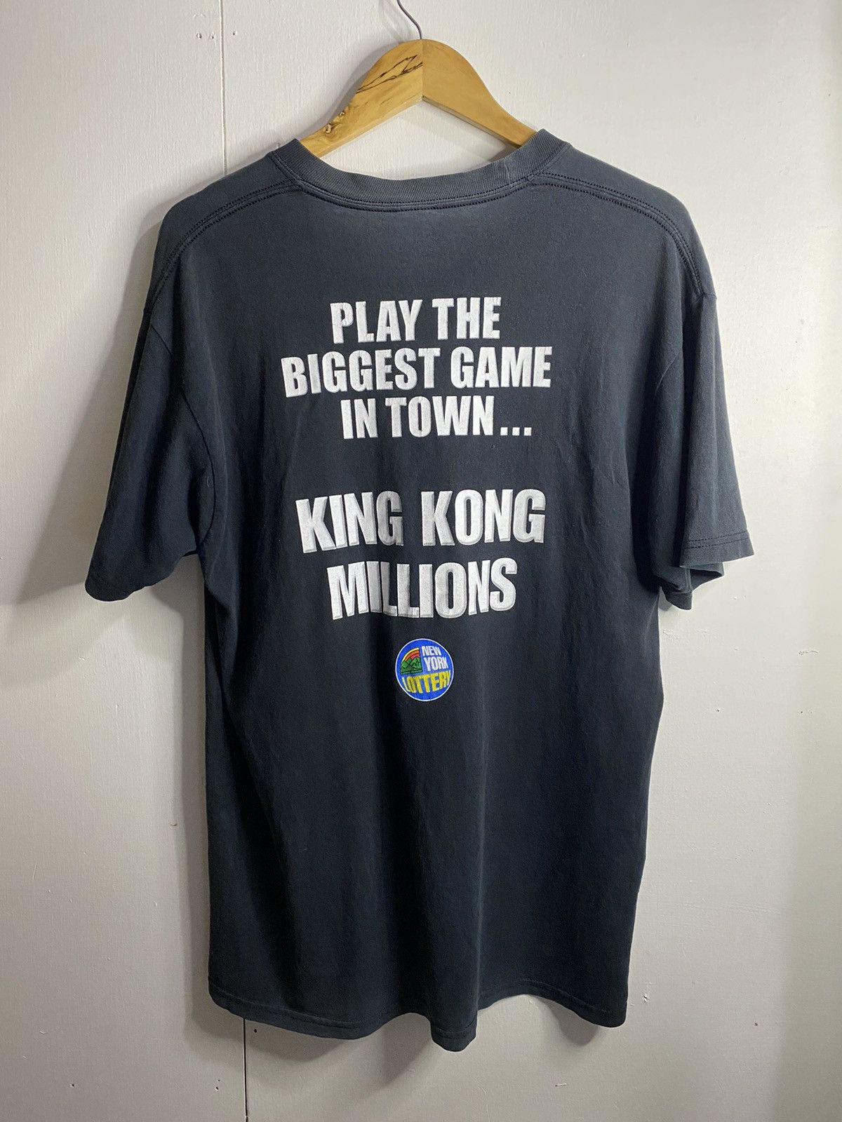 Vintage 2005 Vintage King kong Movie Promo shirt Size US L / EU 52-54 / 3 - 2 Thumbnail