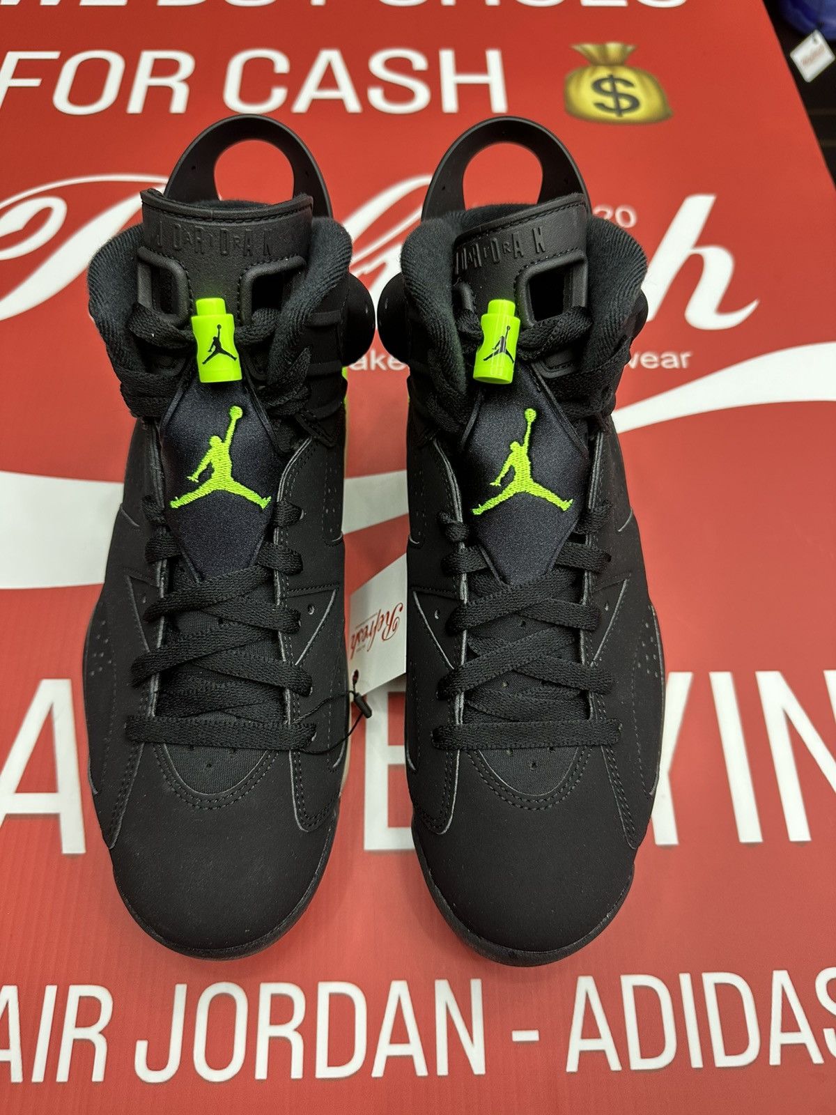 Jordan Brand Air Jordan 6 Electric Green Size 8 Size US 8 / EU 41 - 4 Thumbnail