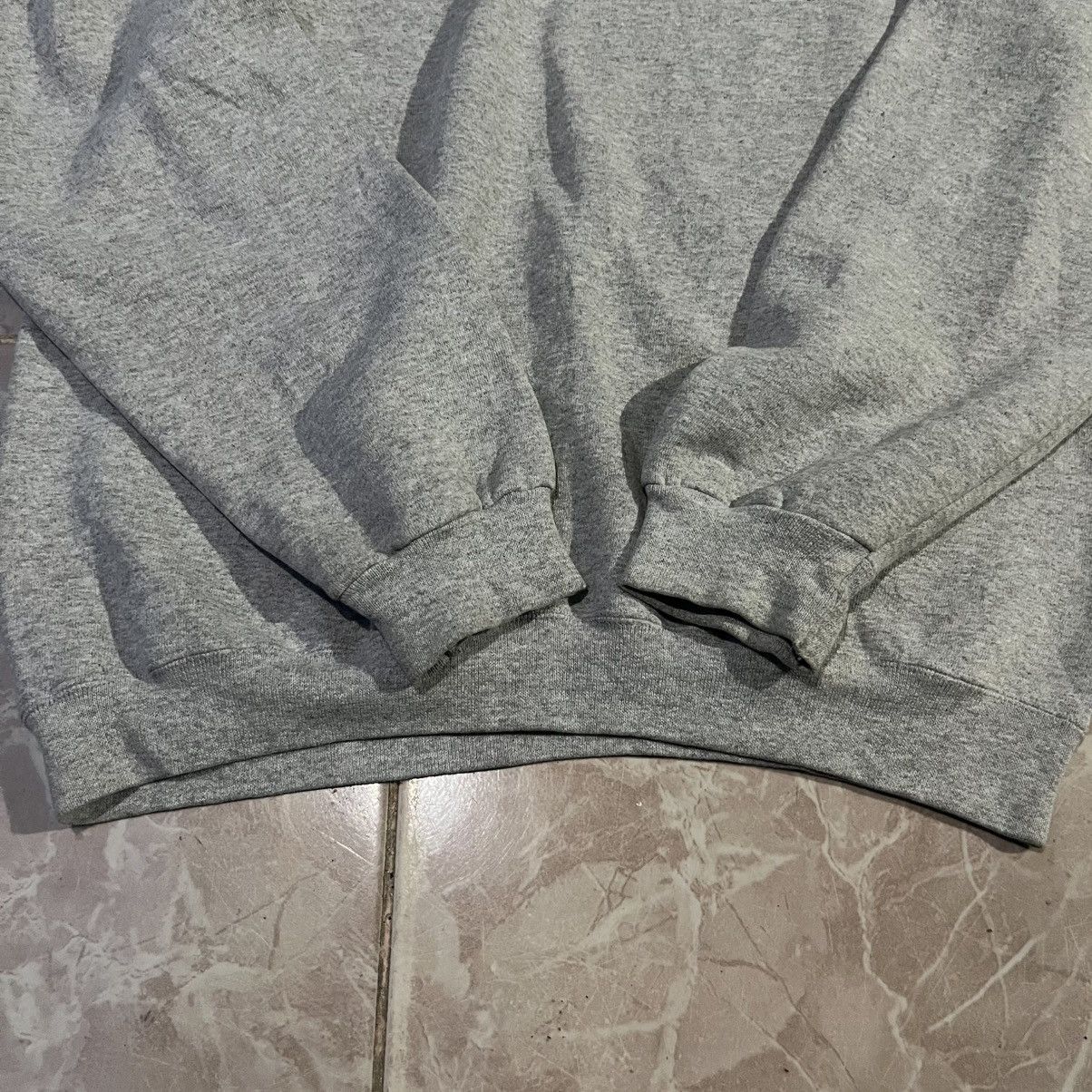 Guess × Vintage Vintage '1997 GUESS SPORT USA Crewneck Size US M / EU 48-50 / 2 - 4 Thumbnail
