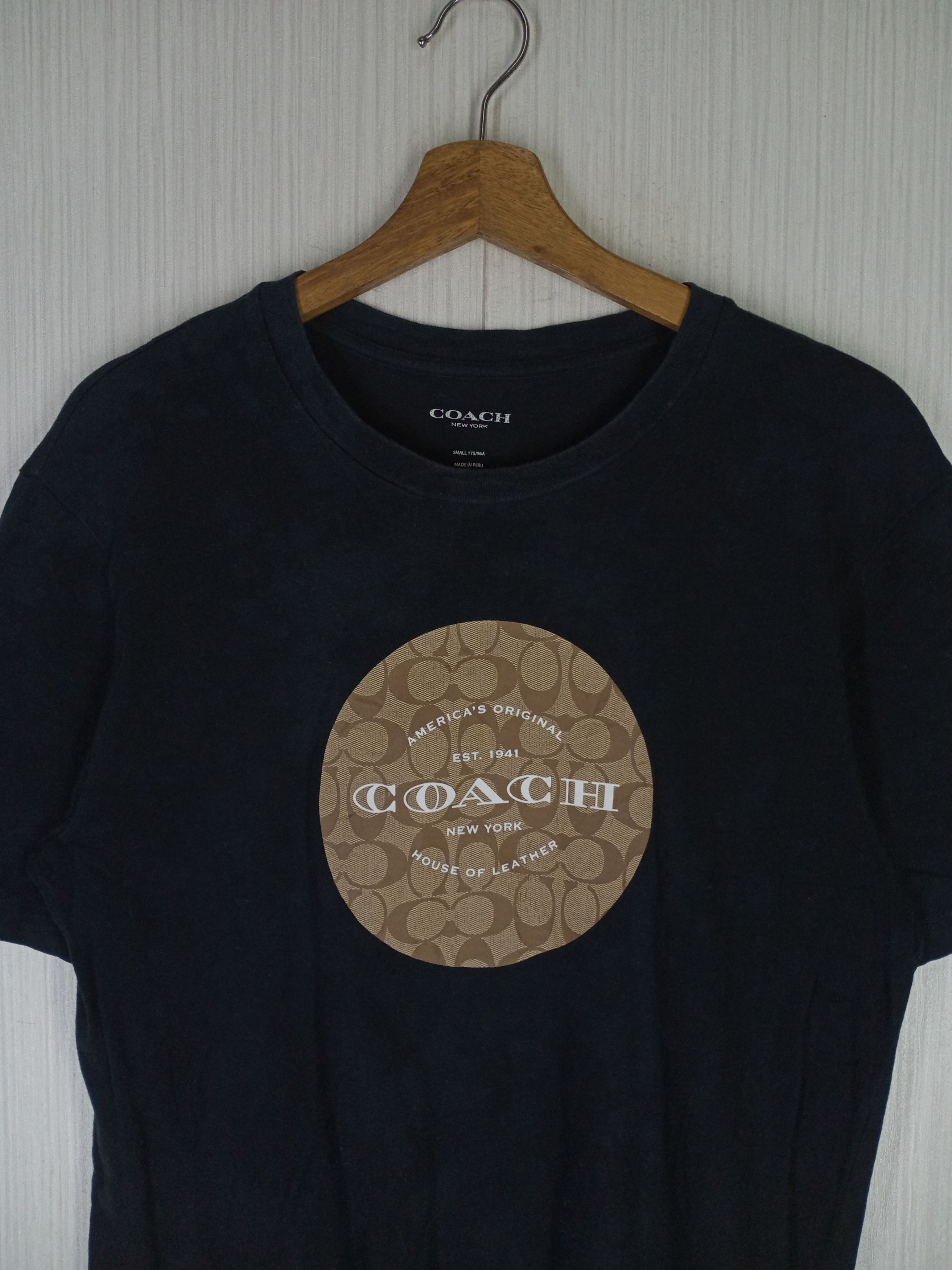 Coach Rare Coach Monogram Logo Tshirt Size US M / EU 48-50 / 2 - 2 Thumbnail