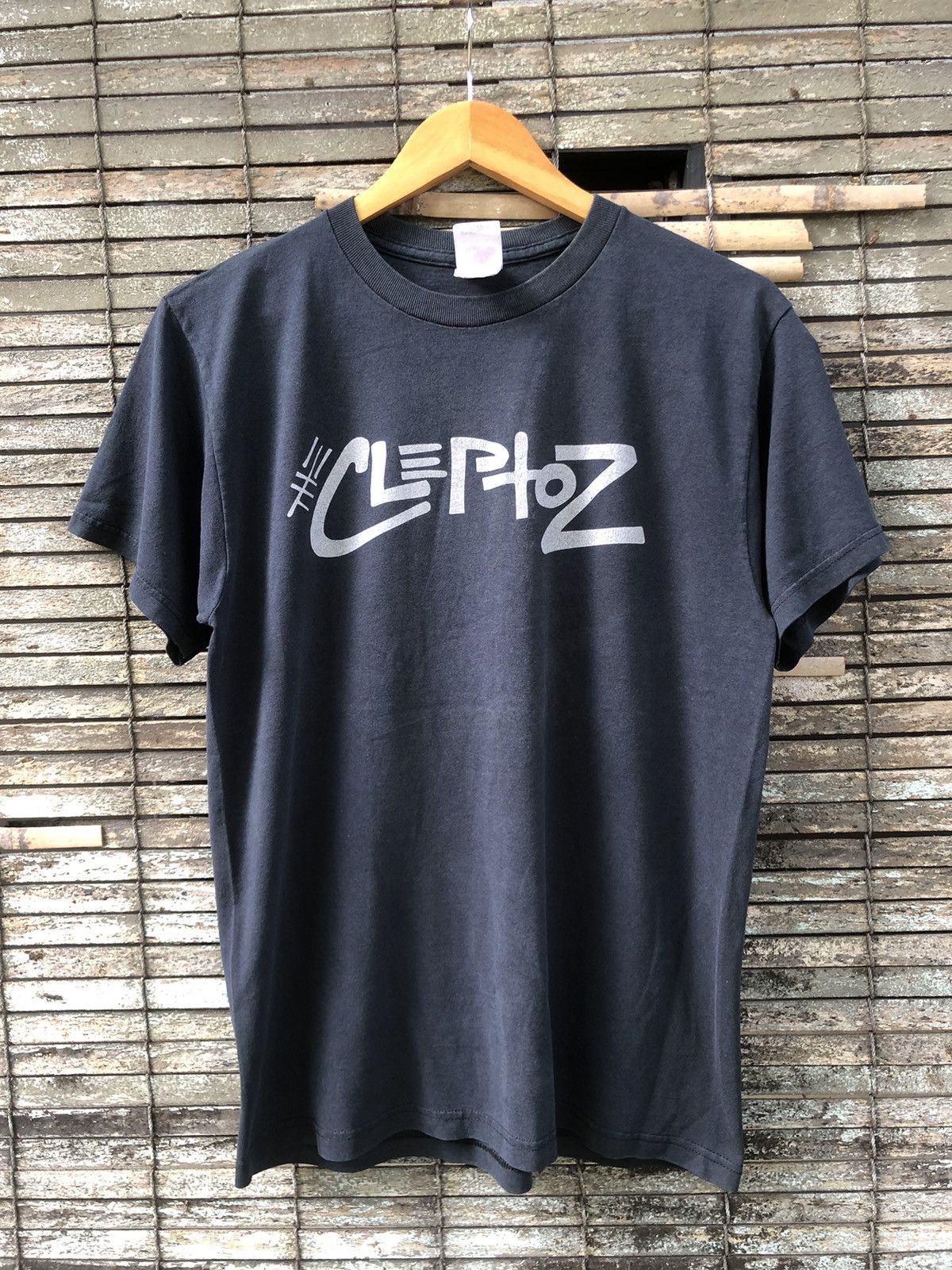 🔥Vintage🔥90s Sunfaded Band The Cleptoz Rap Tees
