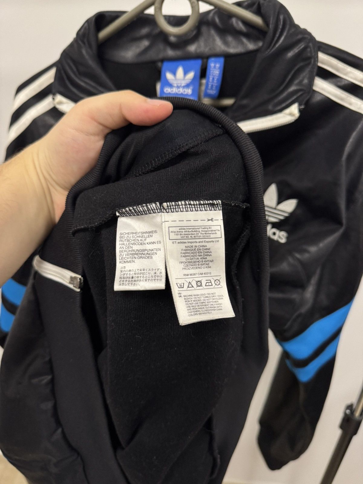 Adidas Vintage Adidas Chile 62 Track Jacket Firebrid Originals Y2K Size US M / EU 48-50 / 2 - 6 Thumbnail