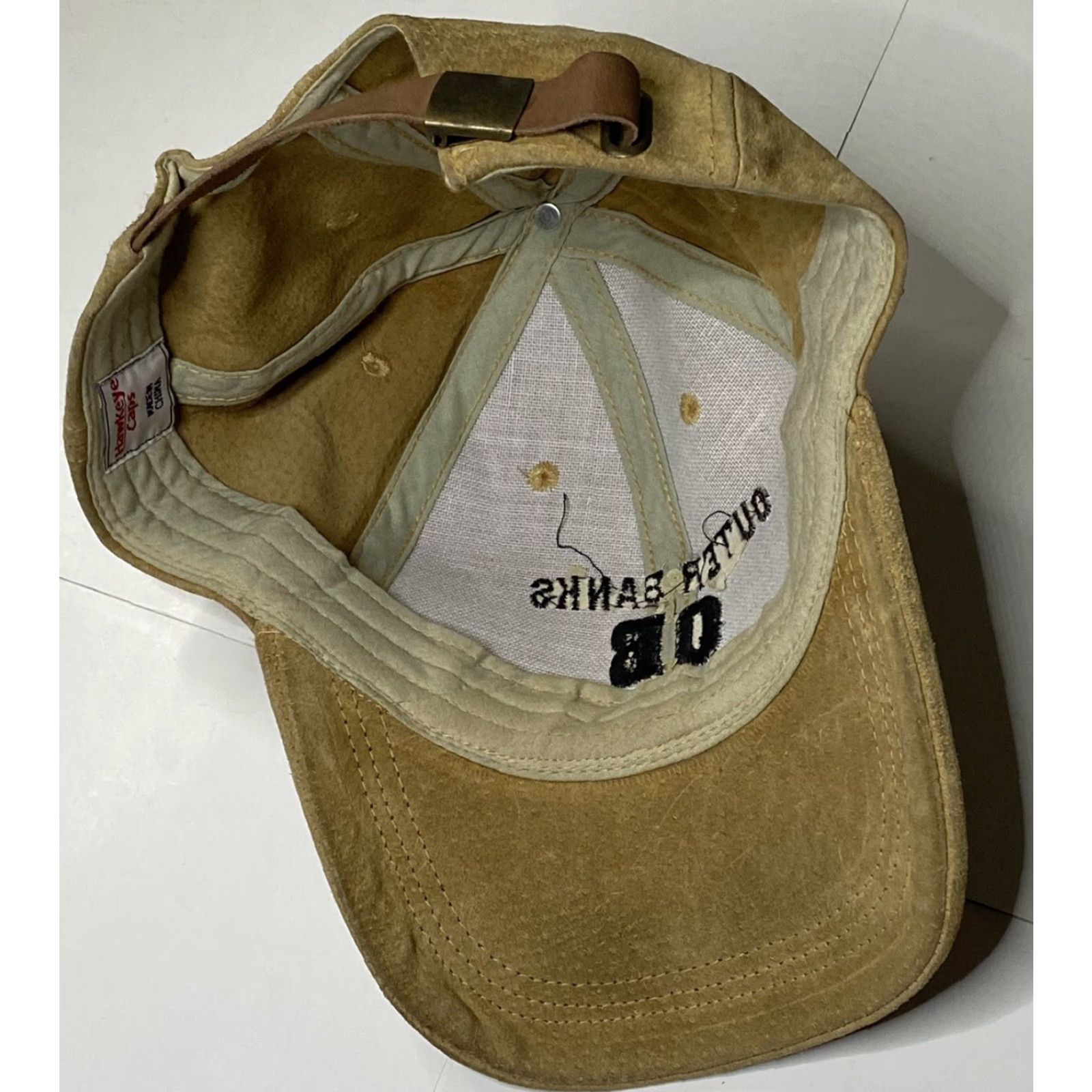 Vintage VINTAGE Hawkeye Solid Leather Cap Adjustable Strapback Outer Banks Brown 1990s Rare Mens Womens Boys Girls Size ONE SIZE - 7 Thumbnail