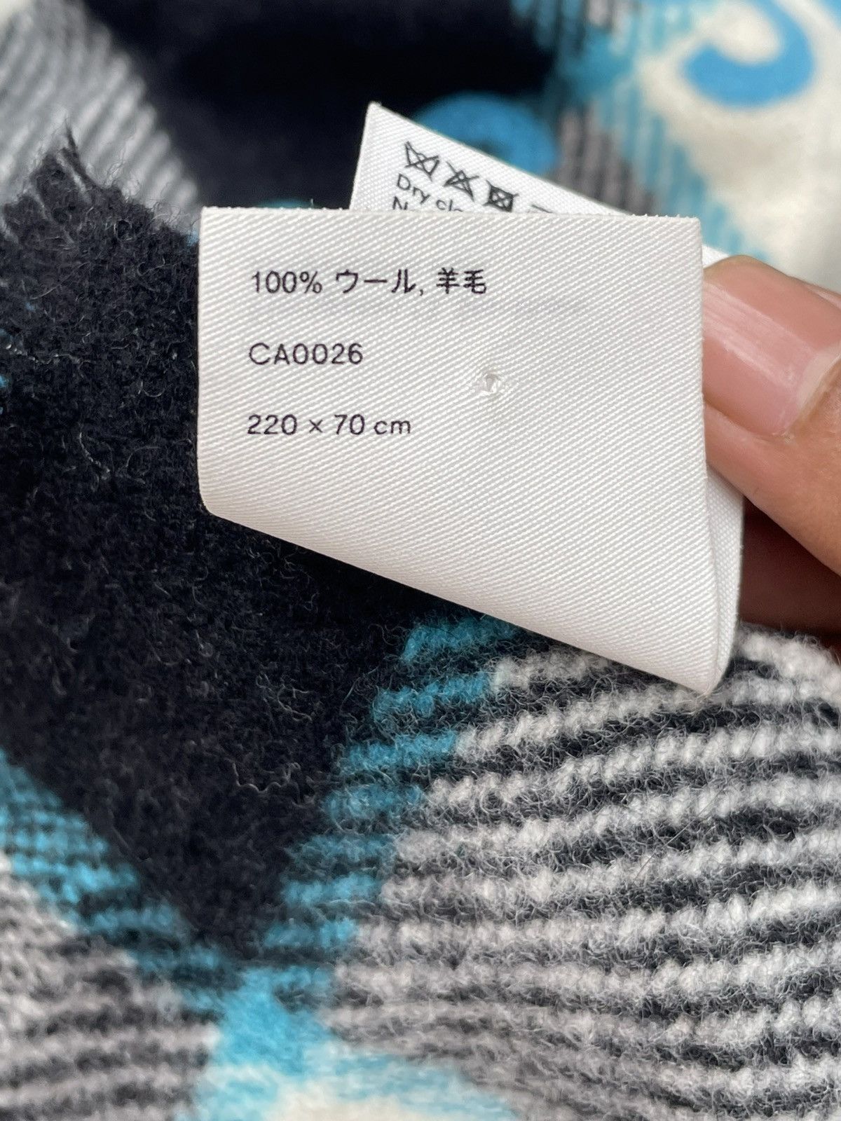 Acne Studios Logo Print Checked Wool Scarf Size ONE SIZE - 4 Thumbnail