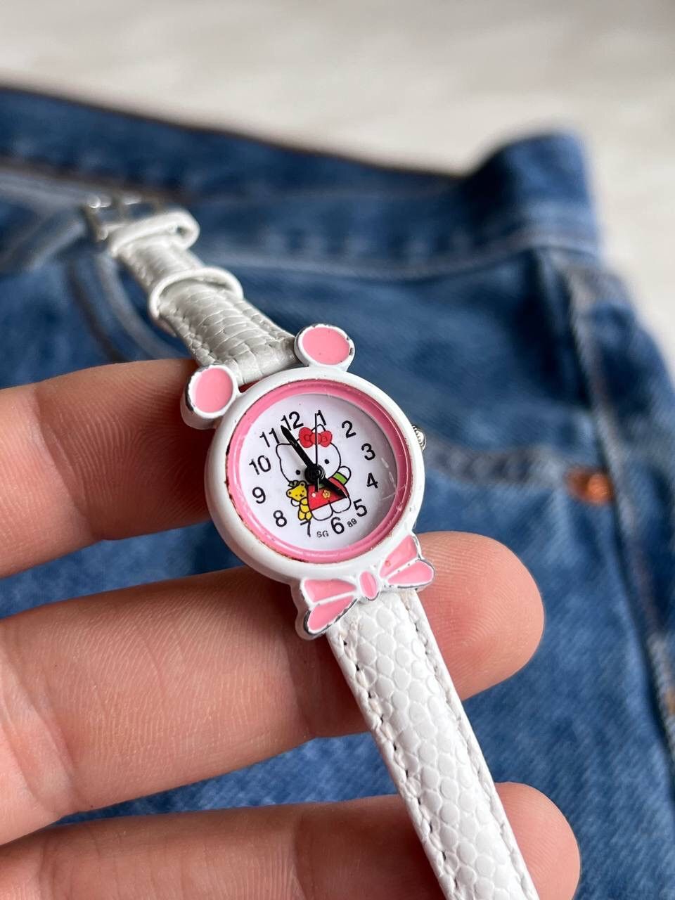 Japanese Brand × Vintage Vintage Japanese style Hello Kitty Watch Futuristic White Size ONE SIZE - 6 Thumbnail