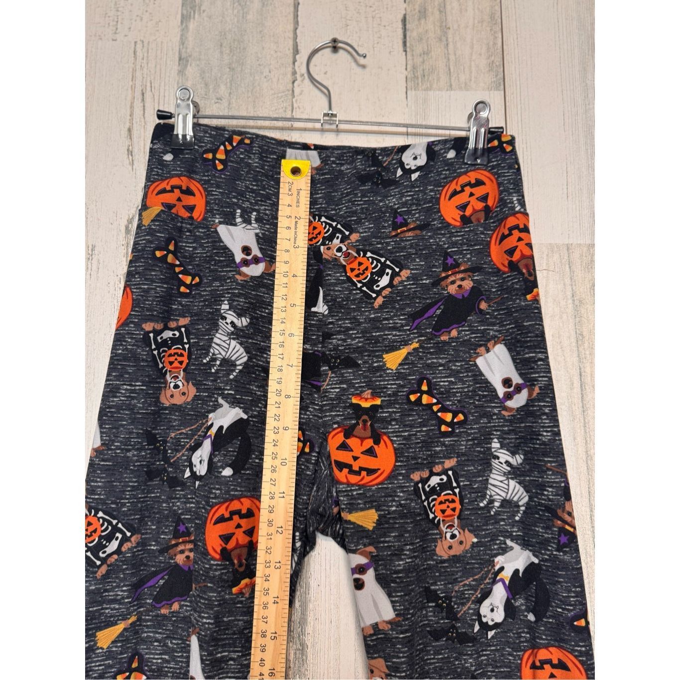 Other No Boundaries Young Ladies Halloween Dog Print Leggings Size Size 30" / US 8 / IT 44 - 3 Thumbnail