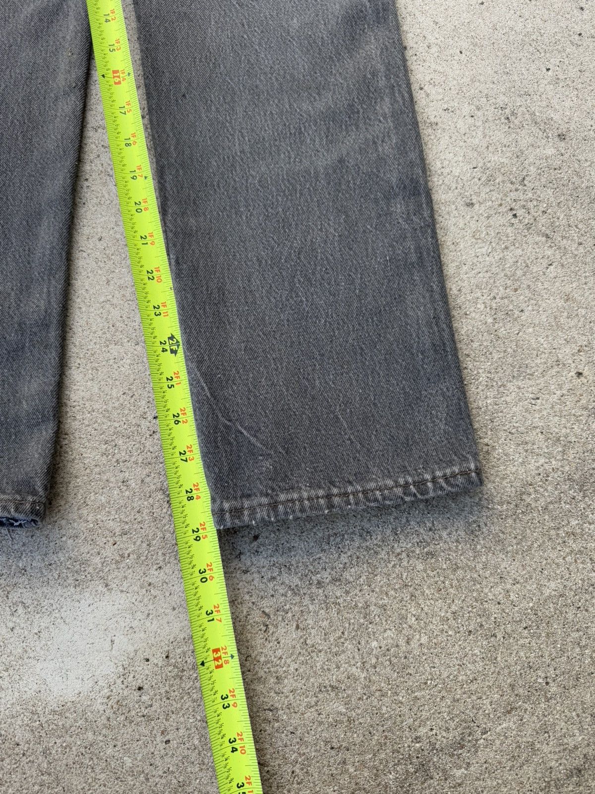 Levi's × Vintage Vtg 90’s Levi’s 501xx Buttonfly Straight Faded Jeans 29x29 Size US 29 - 12 Thumbnail