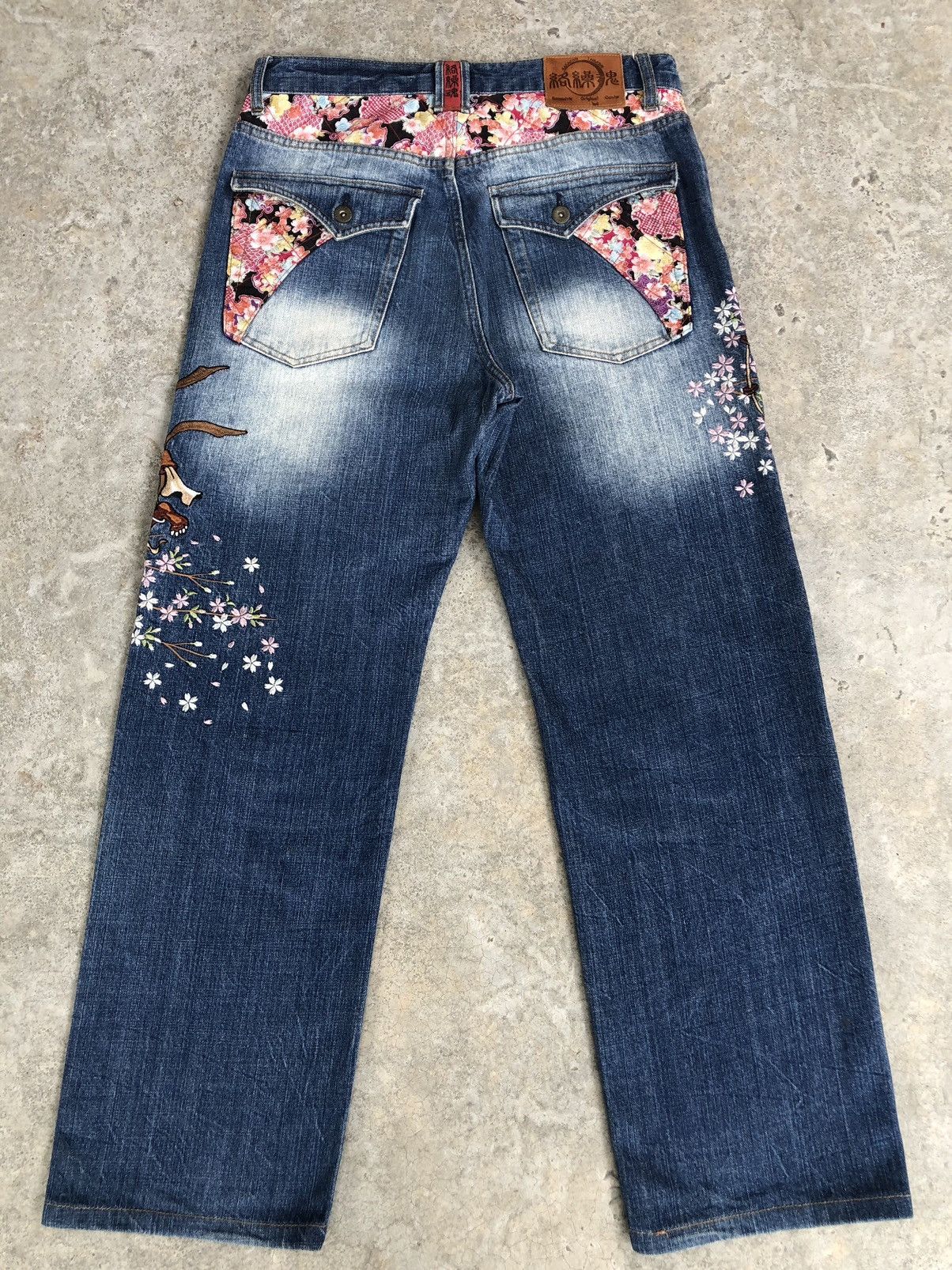 Karakuri Tamashii Karakuri Tamashii Embroidered Jeans Distressed Jeans Size US 33 - 2 Thumbnail