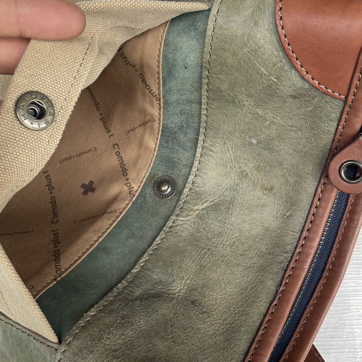 Japanese Brand × Leather C'omodo + plust Leather Sling Bag Size ONE SIZE - 15 Thumbnail