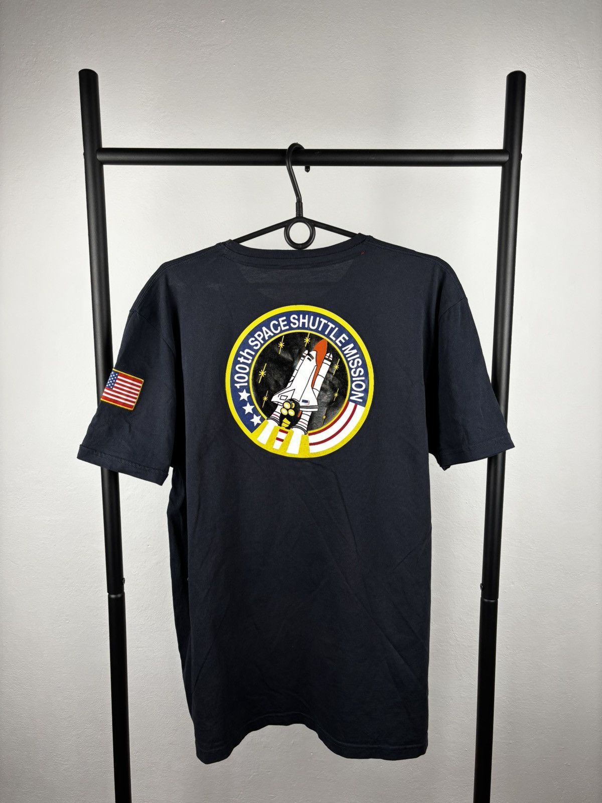 Alpha Industries × NASA Alpha Industries x NASA size XXL Size US XXL / EU 58 / 5 - 2 Thumbnail