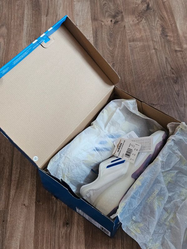 Adidas Adidas Ozrah Juventus 42.5 Size US 9.5 / EU 42-43 - 5 Thumbnail