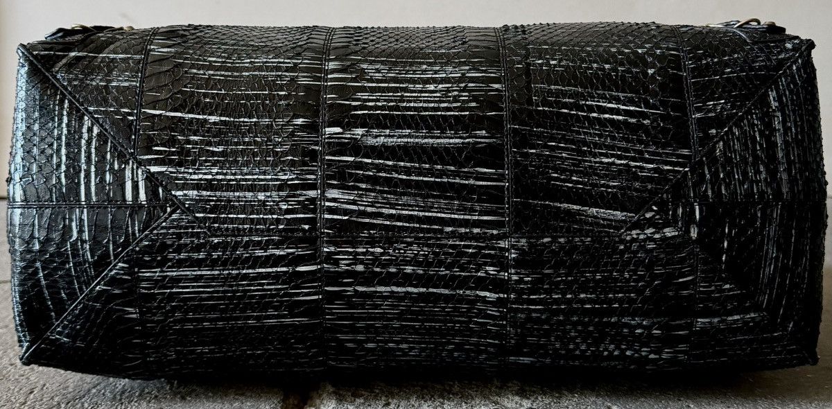 Balenciaga Balenciaga - 2000's - Python A4 - Papier Tote Bag Size ONE SIZE - 11 Thumbnail