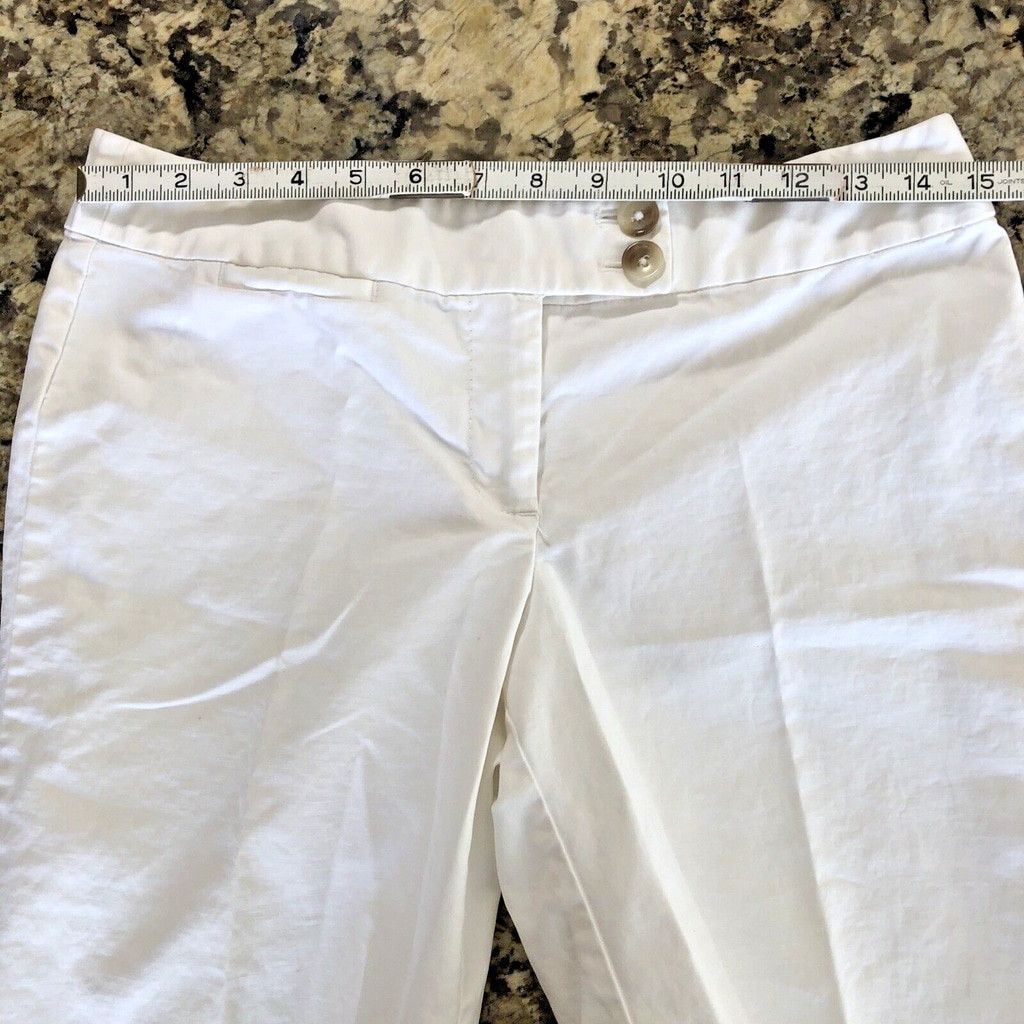 Ann Taylor Size 6P Ann Taylor Shorts Womens Signature White Size 28" / US 6 / IT 42 - 4 Thumbnail