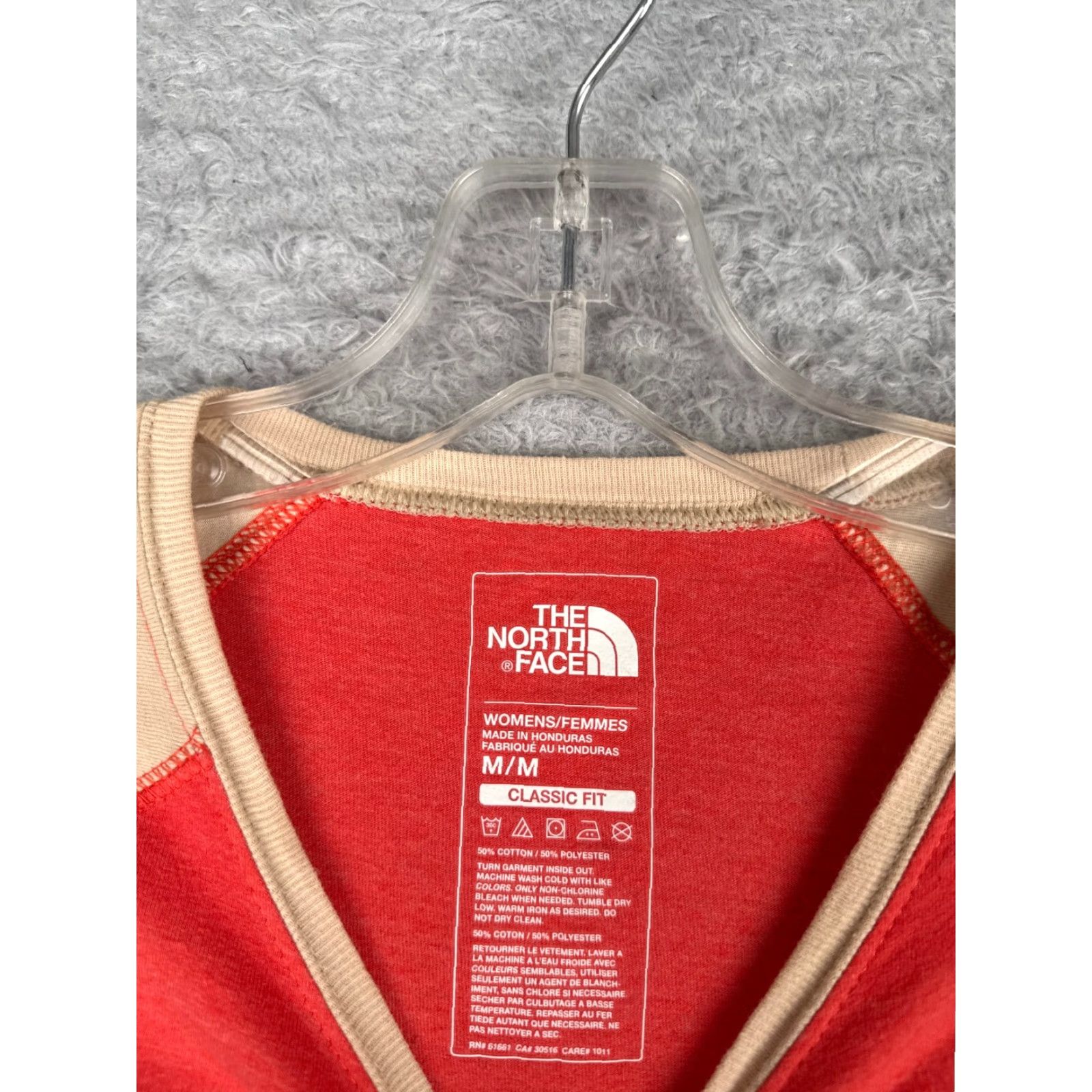The North Face The North Face Shirt Women M Red Raglan 3/4 Sleeve Cotton Blend Jersey Crew Neck Pullover Basic Outdoor All Seasons Casual Travel Womens Size M / US 6-8 / IT 42-44 - 7 Thumbnail