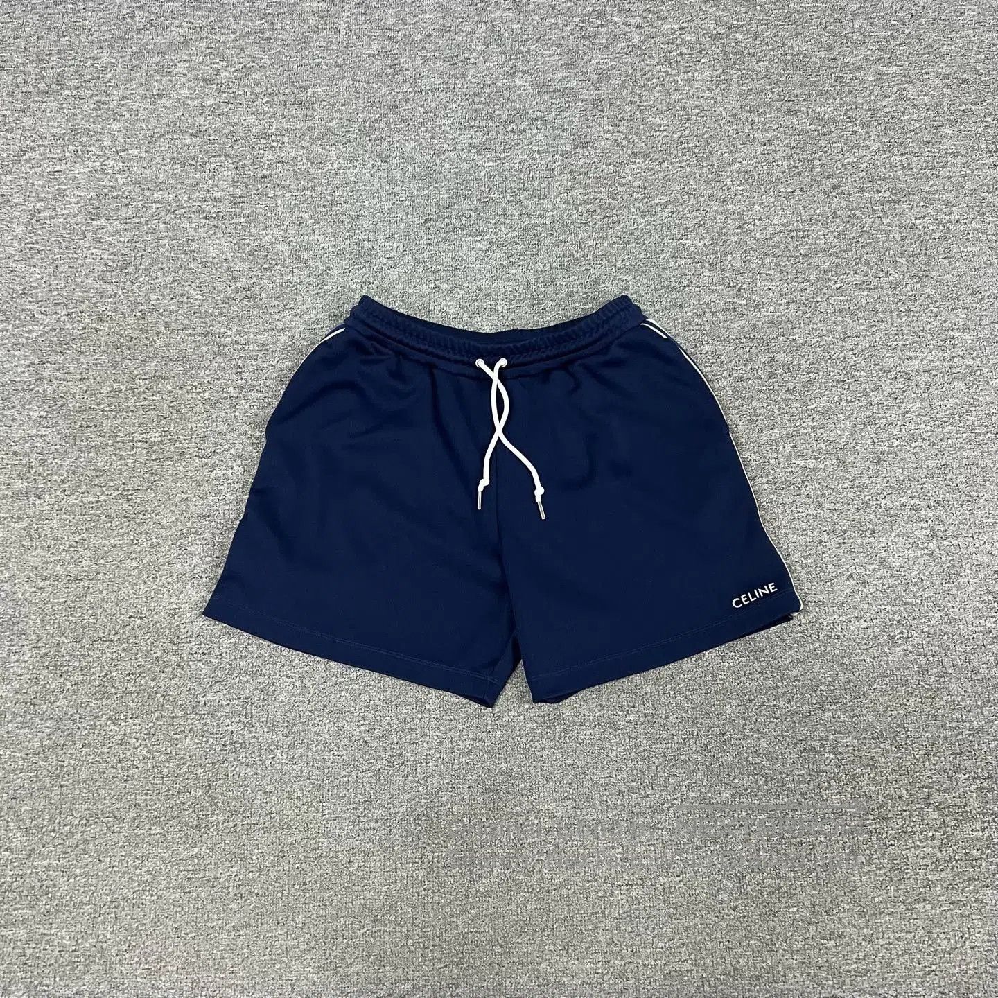 Celine Celine Logo Side Stripe Casual Shorts. Size US 35 - 2 Thumbnail