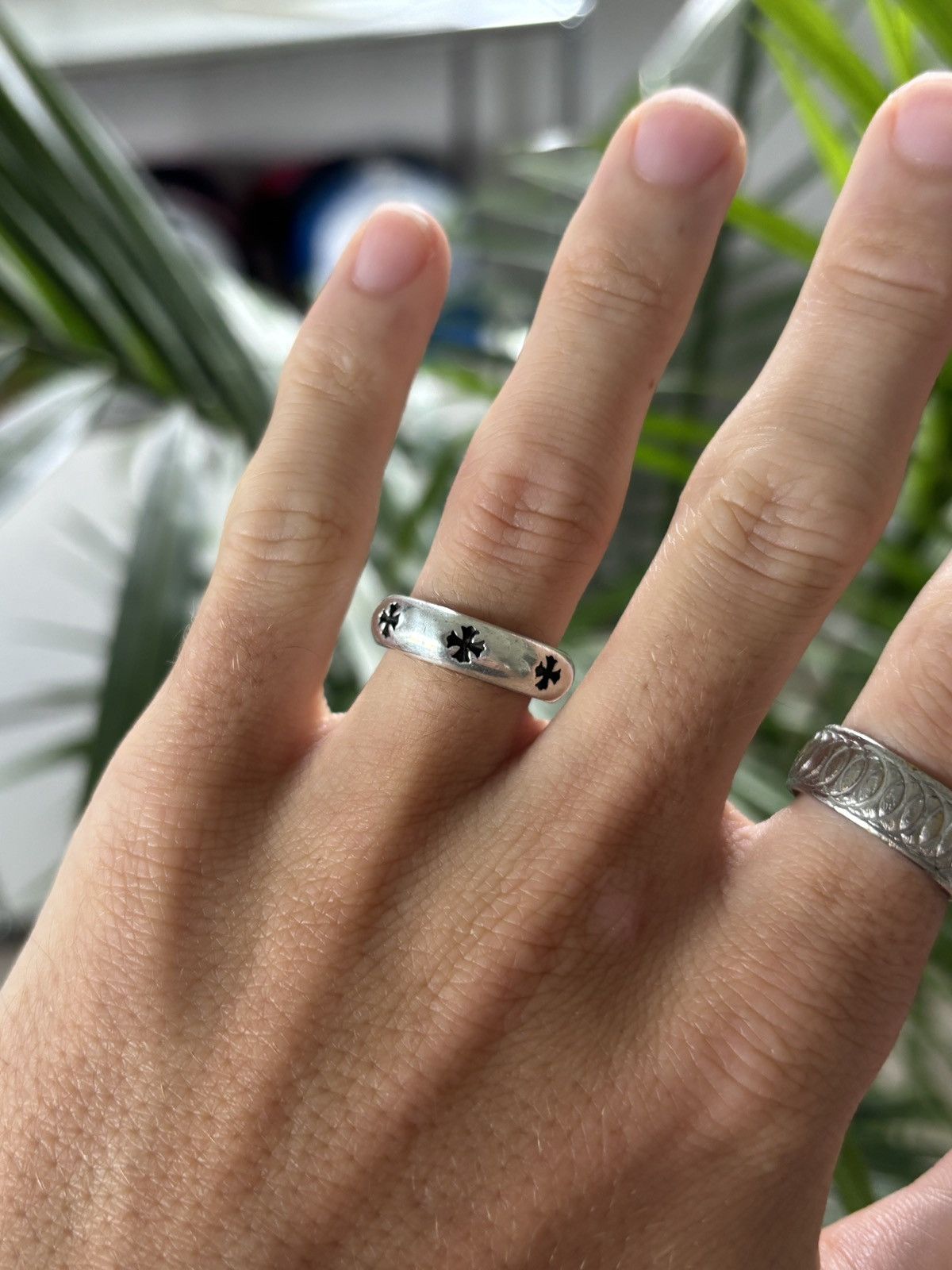 CHROME HEARTS NEG CH PLUS RING | VINTAGE PARIS