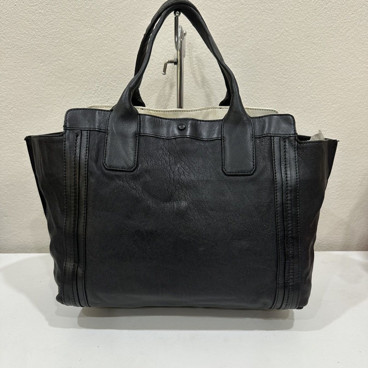Chloe ‼️LASTDROP‼️ CHLOE ALISON SHEEPSKIN LEATHER TOTE BAG Size ONE SIZE - 4 Thumbnail