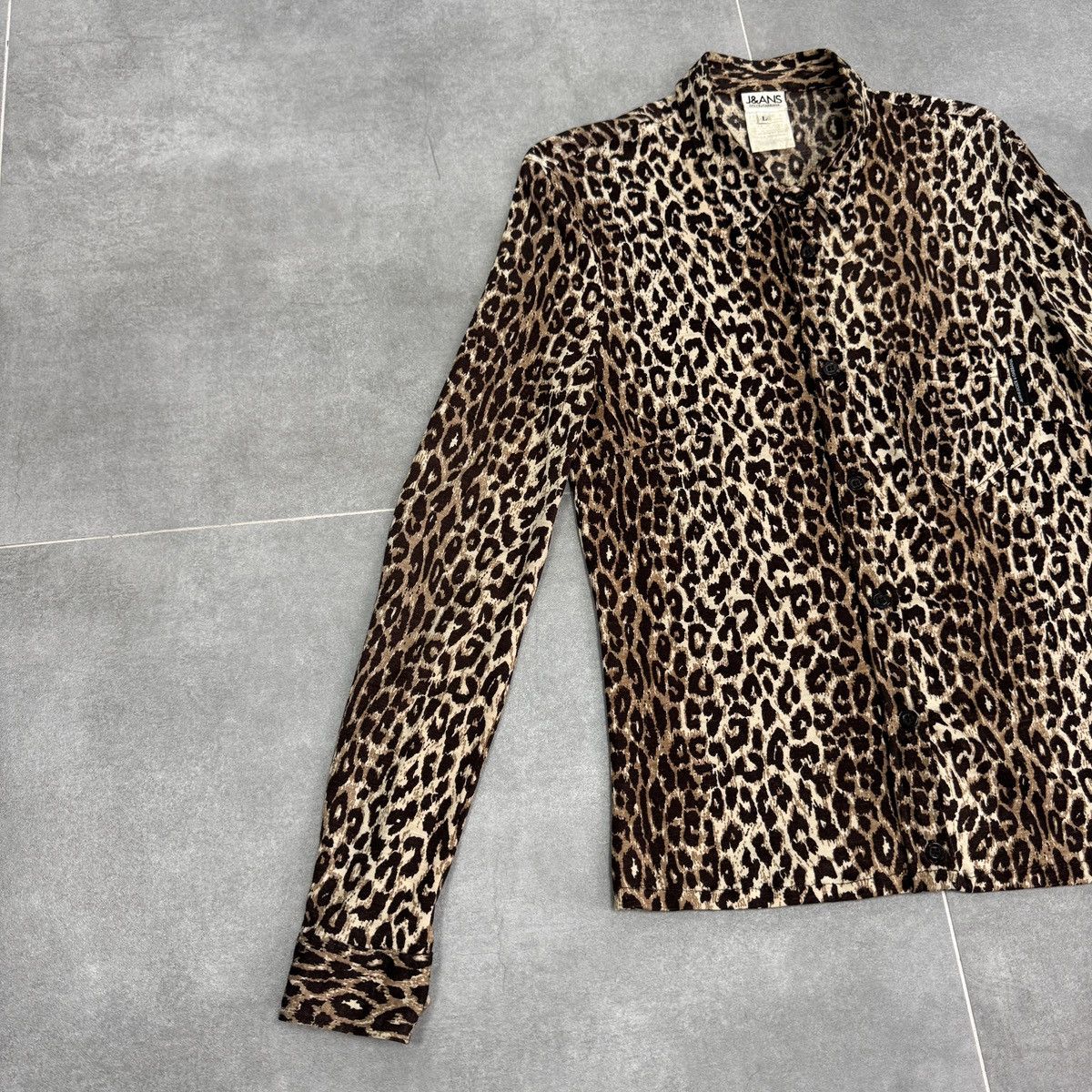 Dolce & Gabbana Vintage Dolce & Gabbana Jeans Wool Button Blouse Leopard Size M / US 6-8 / IT 42-44 - 3 Thumbnail