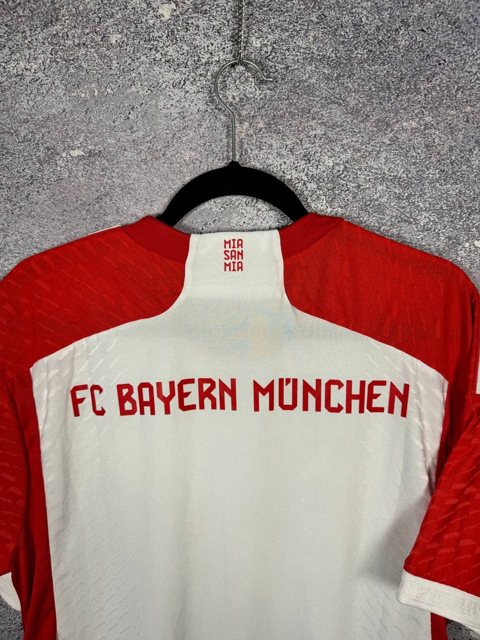 Other Bayern Munich 2023/24 Fan Soccer Jersey Streetwear 2XL Size US XXL / EU 58 / 5 - 14 Thumbnail