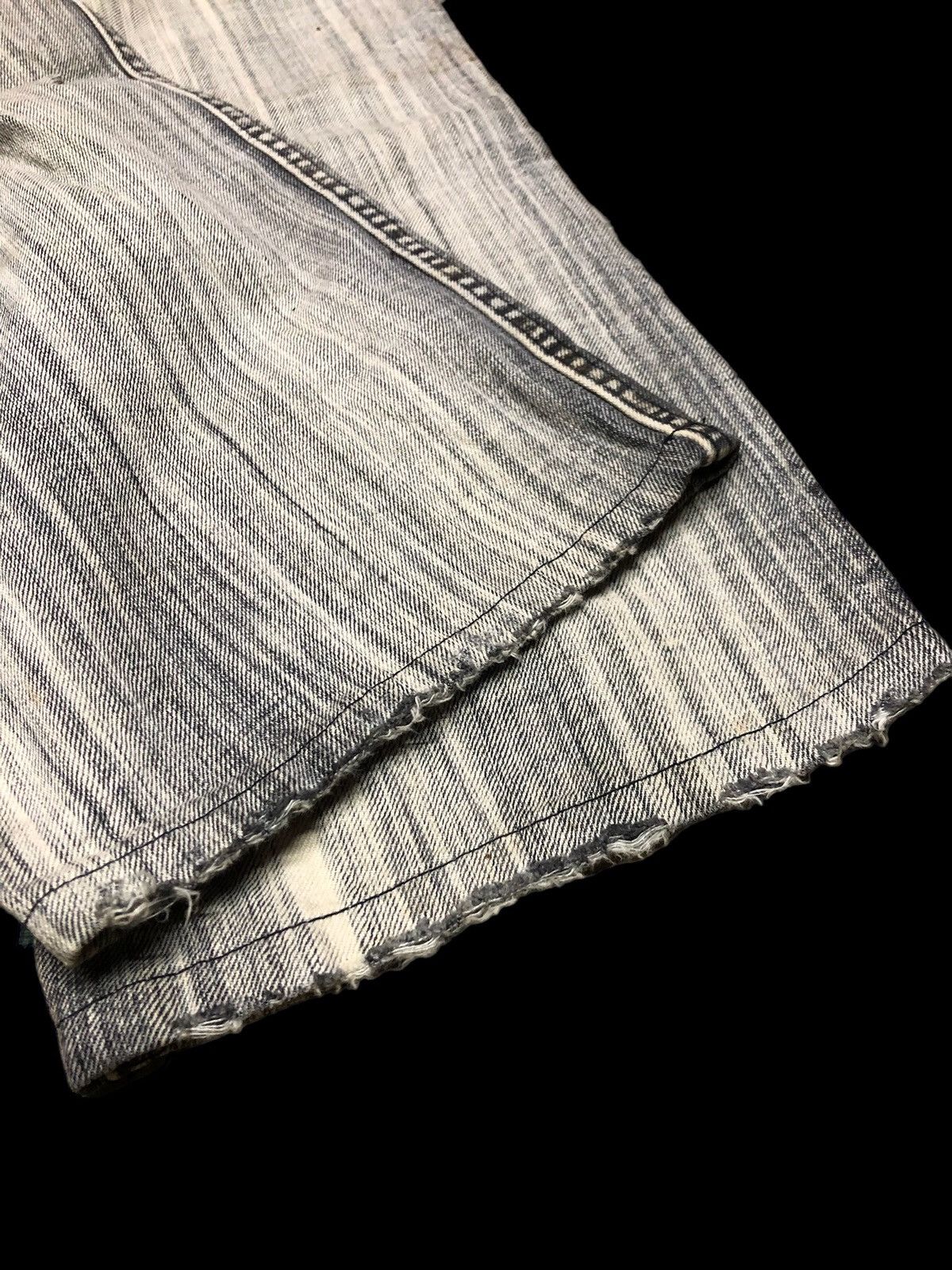 Hypebeast STRIPED WIDE LEG WASHED BLACK DENIM Size US 31 - 3 Thumbnail