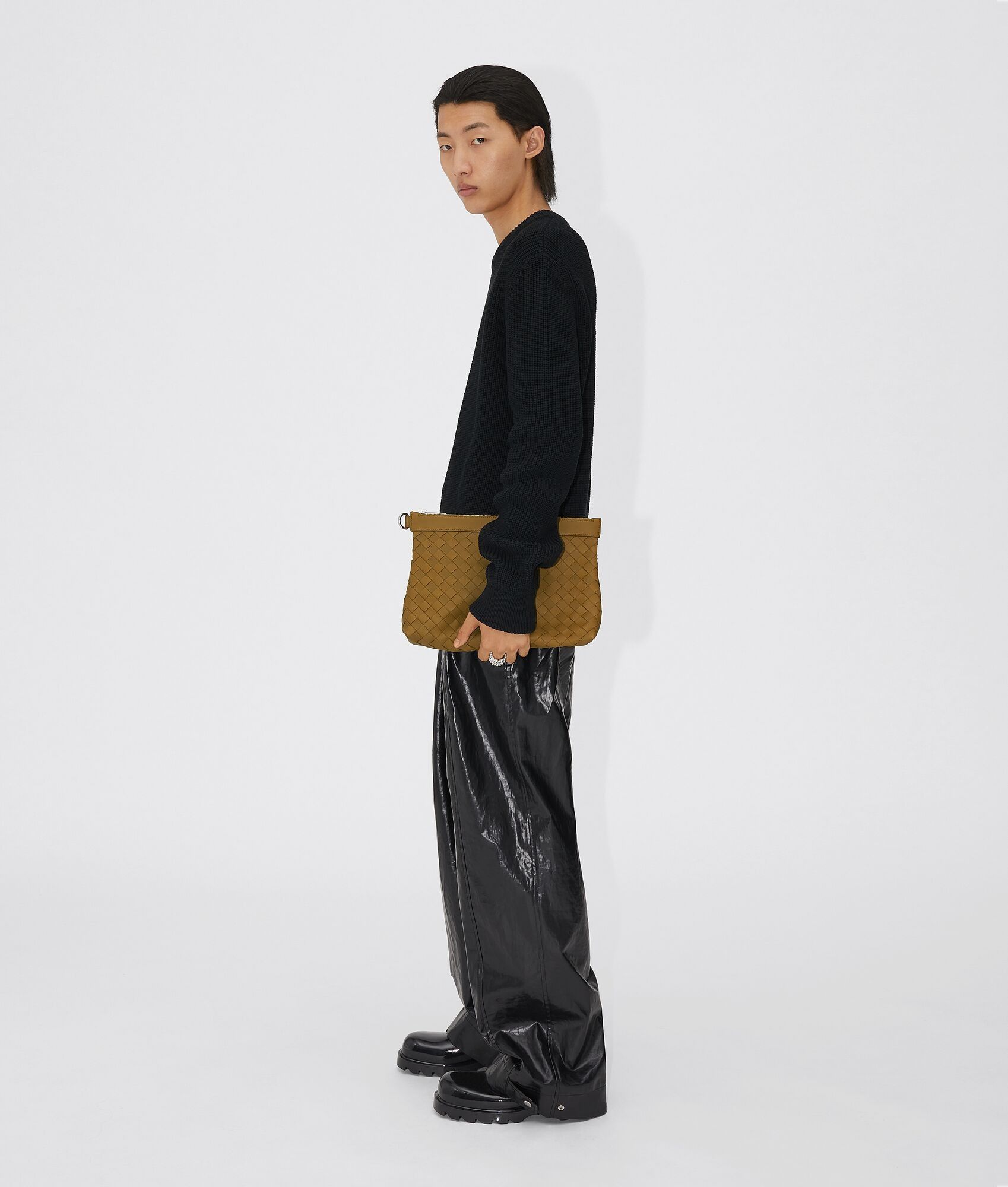 Bottega Veneta o1n1vont0225 Size: OS / Classic Intrecciato Pouch in Brown Size ONE SIZE - 3 Thumbnail