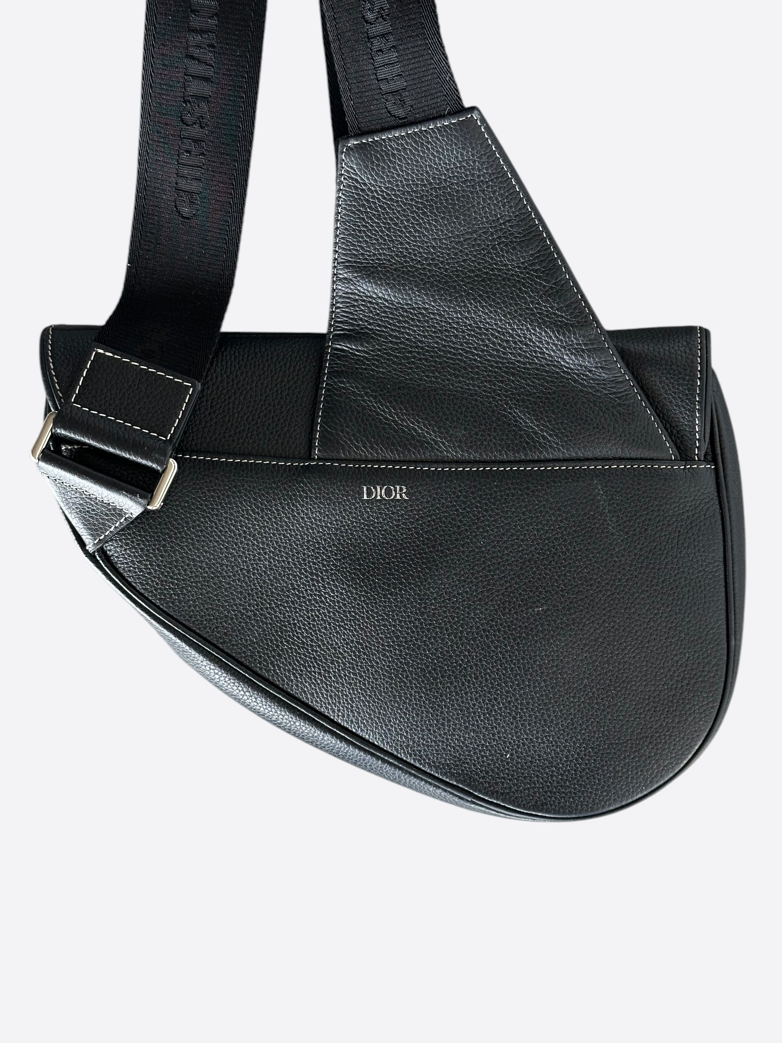 Dior × Stussy Dior x Stussy Black Bee Logo Saddle Bag Size ONE SIZE - 3 Thumbnail