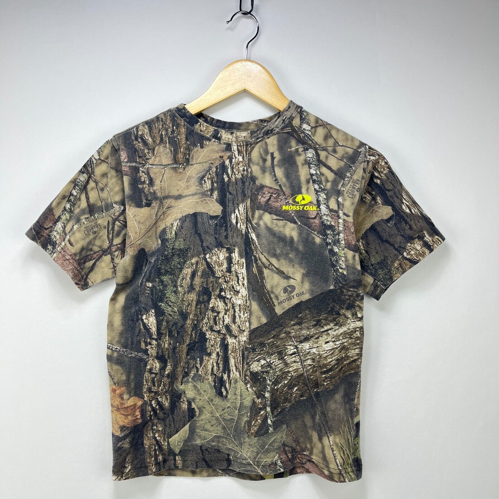 Vintage Vintage Y2K Mossy Oak Realtree Camo T-Shirt XS Size US XS / EU 42 / 0 - 1 Thumbnail