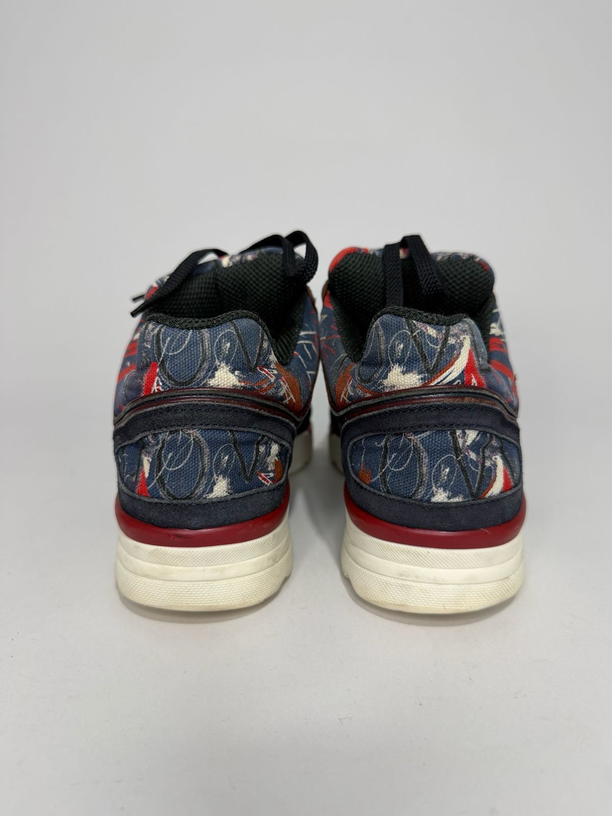 Chanel Chanel Multicolor Canvas Suede Heart Low Top Sneakers EU38 Size US 8 / IT 38 - 3 Thumbnail
