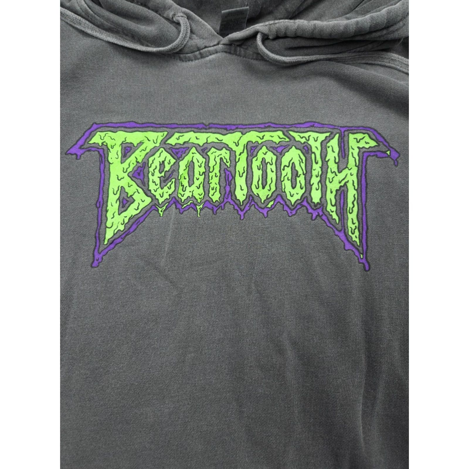 Vintage Beartooth Hoodie Men's XL Gray Spellout Faded ONE SLEEVE SHORTENED! Size US XL / EU 56 / 4 - 5 Thumbnail