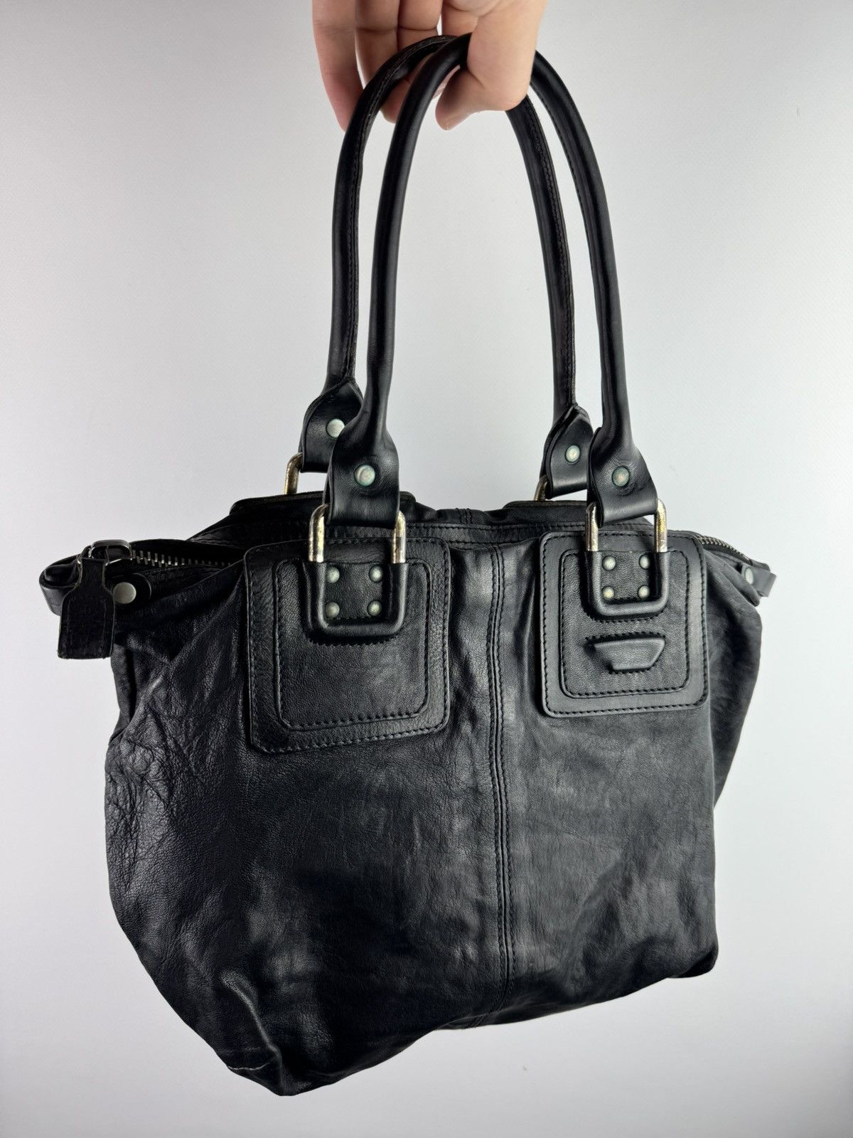 Diesel Vintage Y2K Diesel Leather Crossbody Bag / Avant Garde Size ONE SIZE - 1 Thumbnail