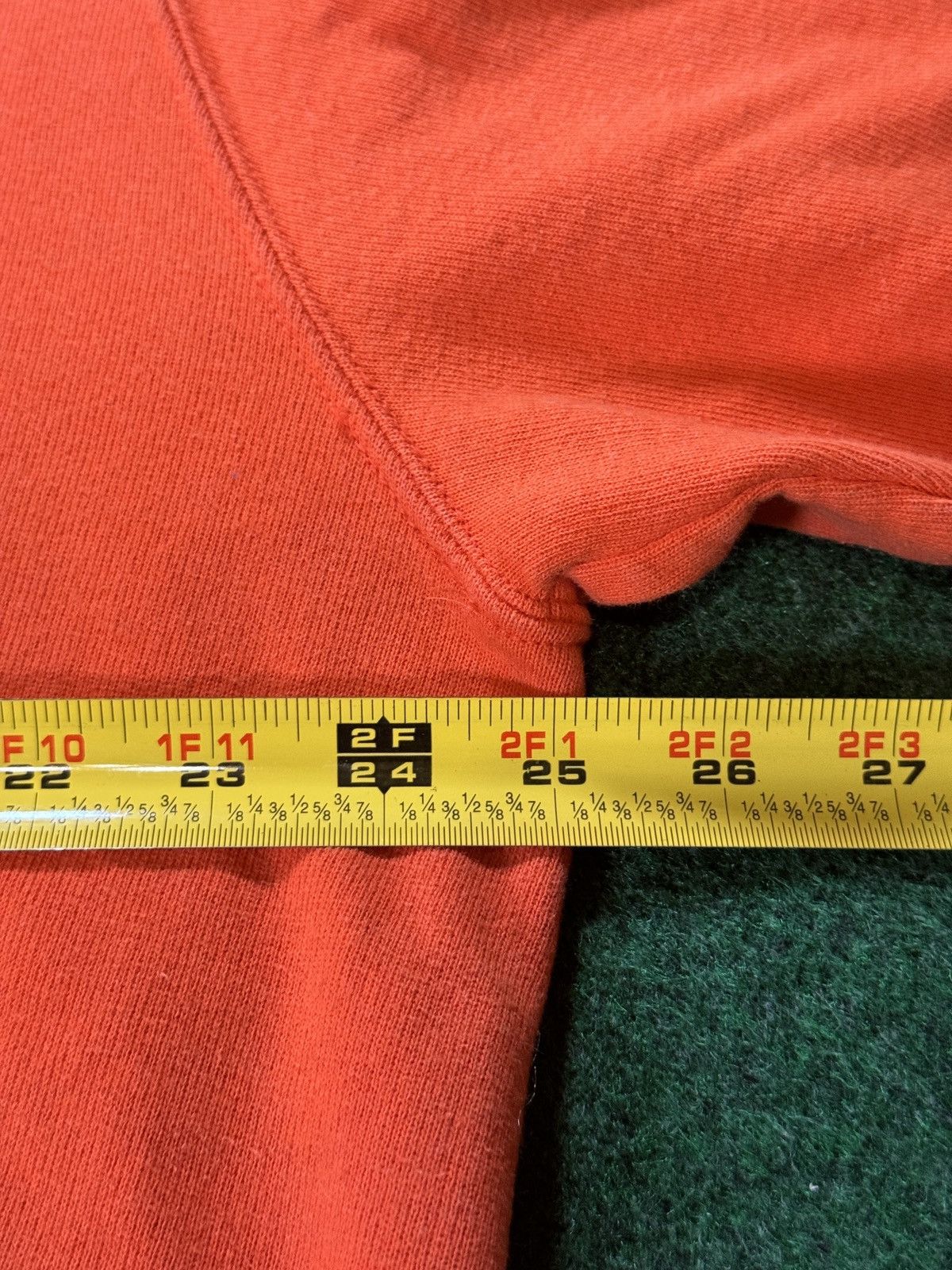Champion × Vintage Vintage 90s Y2K Champion Orange Crewneck Fall Sweatshirt Size US XL / EU 56 / 4 - 4 Thumbnail